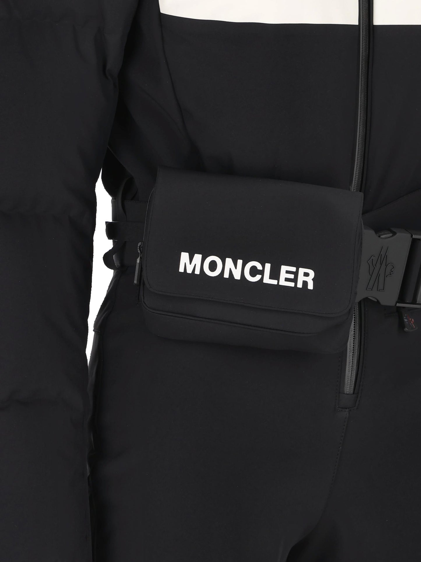 MONCLER GRENOBLE W2G00004M4439P90