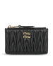 Portafoglio realizzato in pelle di agnello. 5MB06M AFPPF0002 MIU MIU 