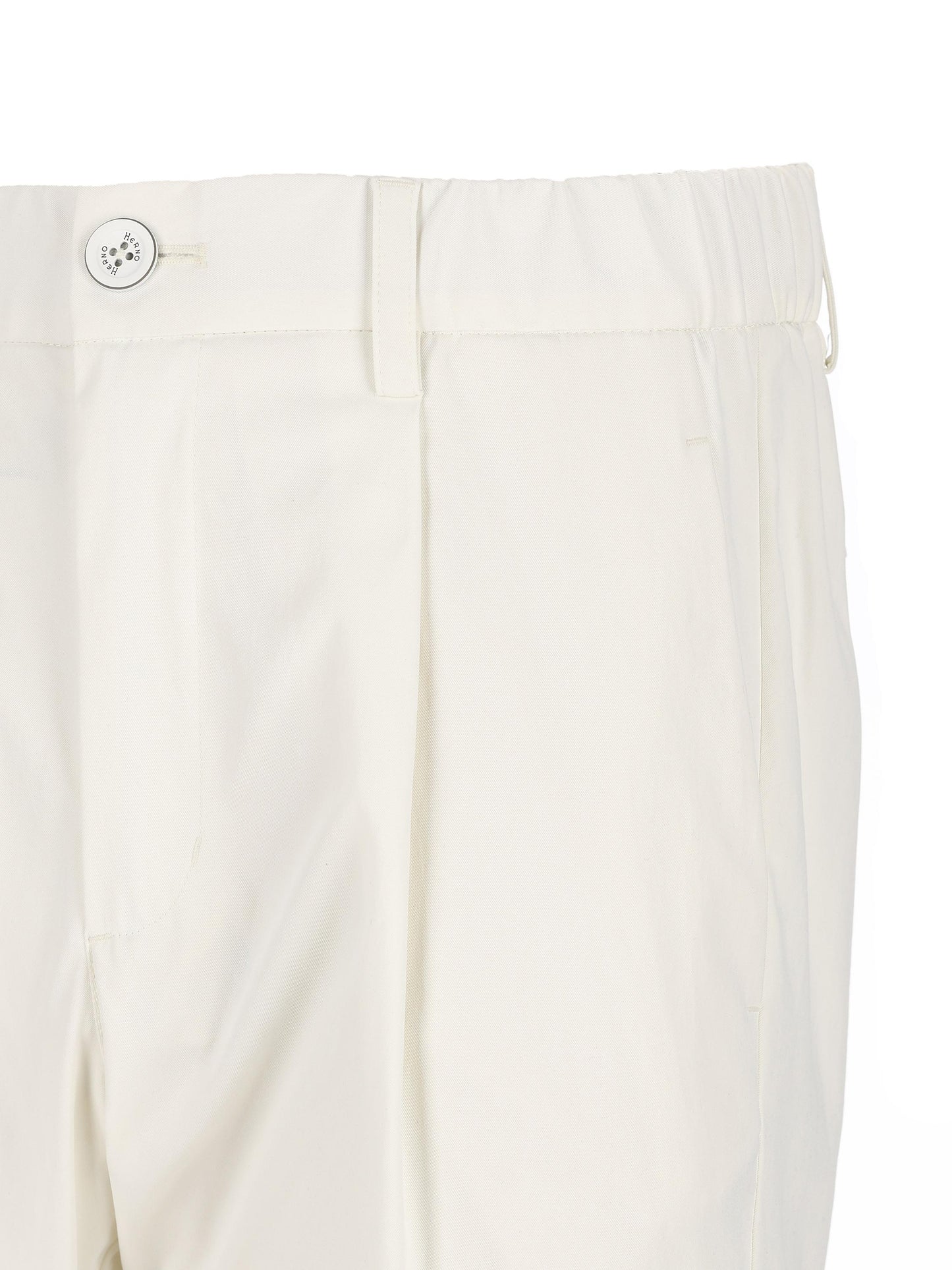 Pantaloni realizzati in poliestere e cotone. PT000091U 125311100 HERNO 