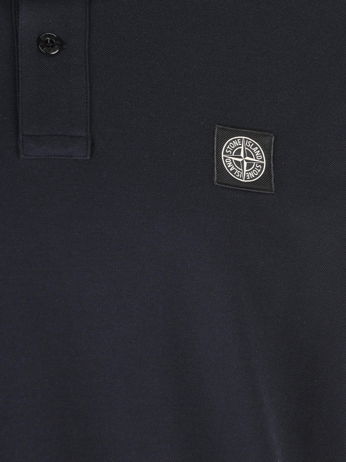 Polo realizzata in cotone. 2200010 S0018V0020 STONE ISLAND 