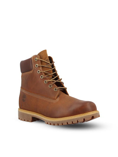 Stivale realizzato in pelle. TB127094 2141 TIMBERLAND 
