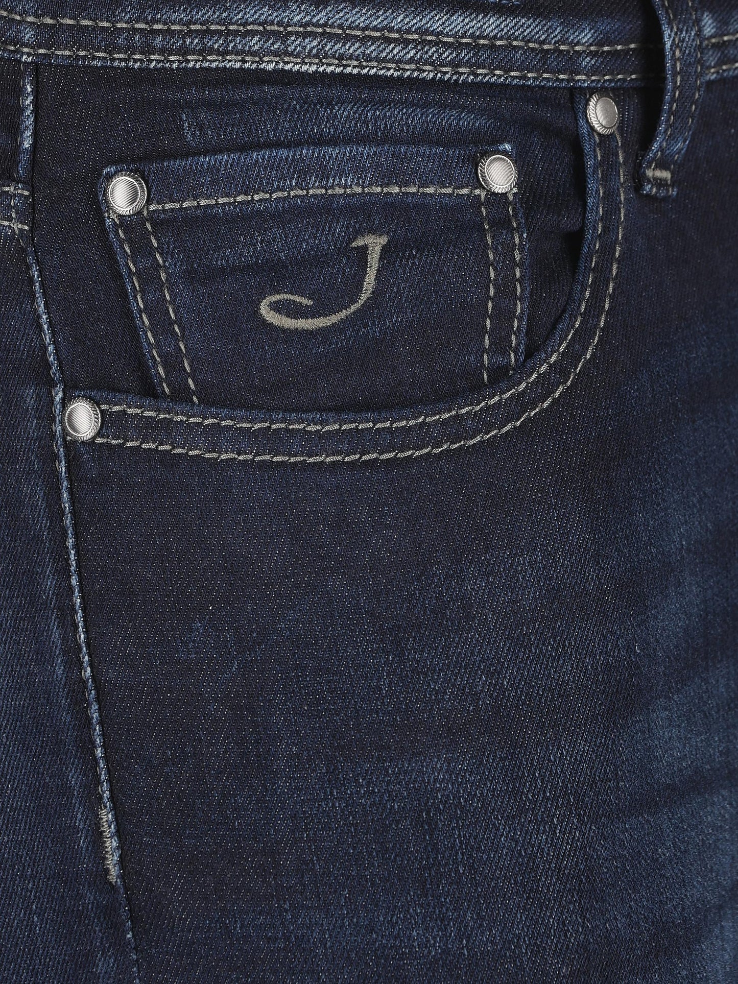 Jeans realizzati in cotone. QE004053 P3621V1100D JACOB COHËN 