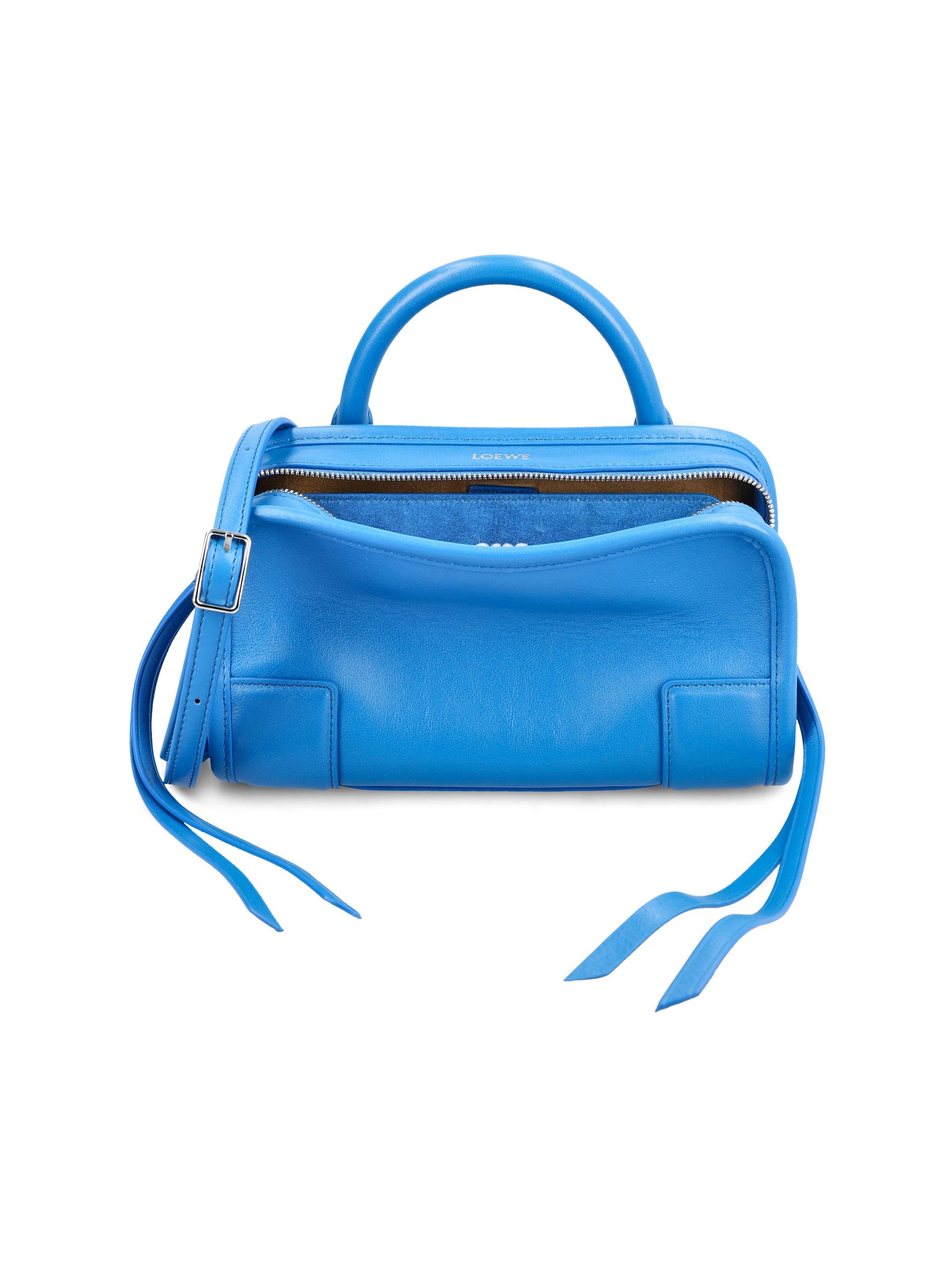 Borsa realizzata in pelle di vitello. A039AS4X01 8976 LOEWE 