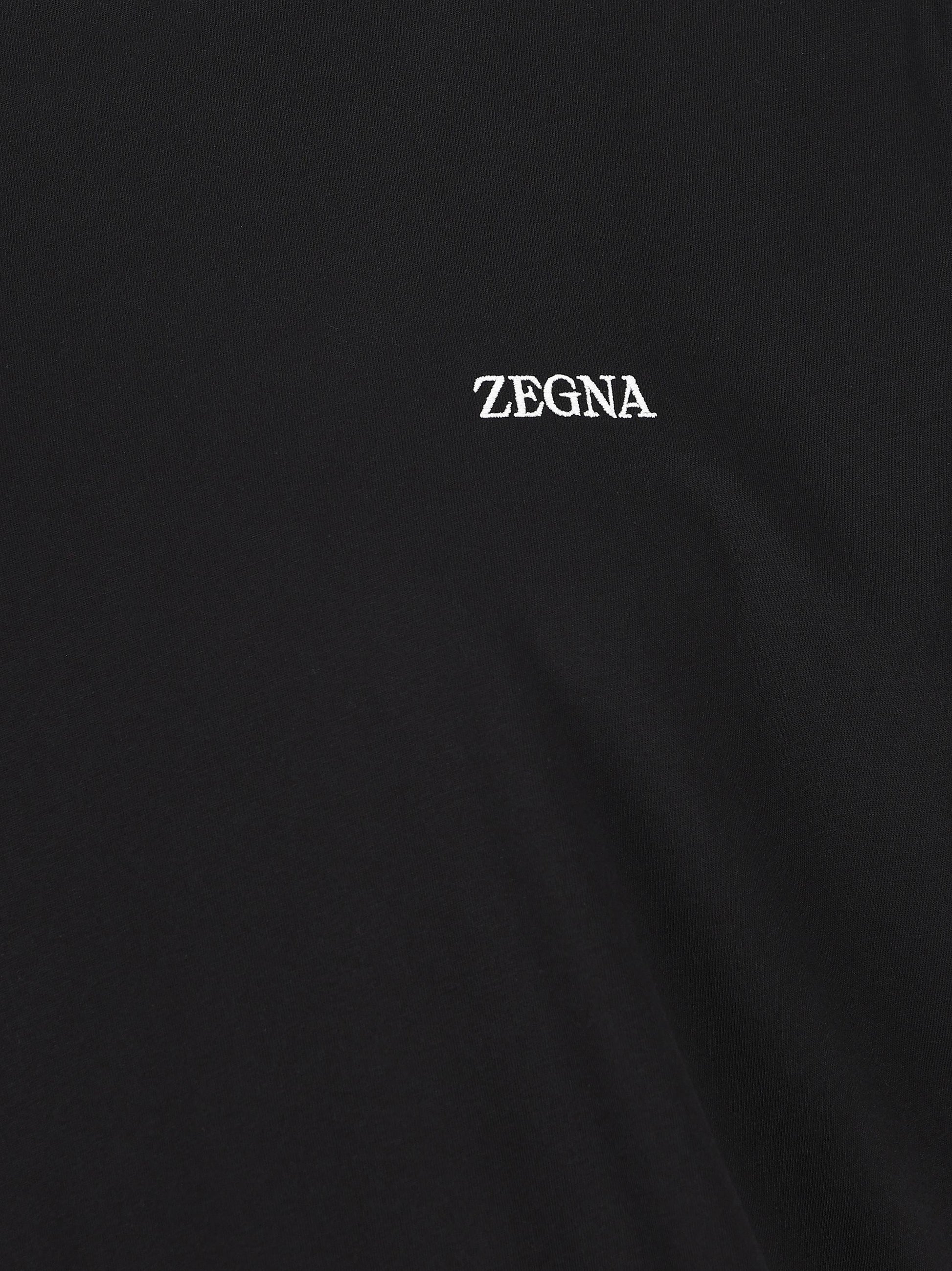 T-Shirt realizzata in cotone. RE7360A5 B760K09 ZEGNA 