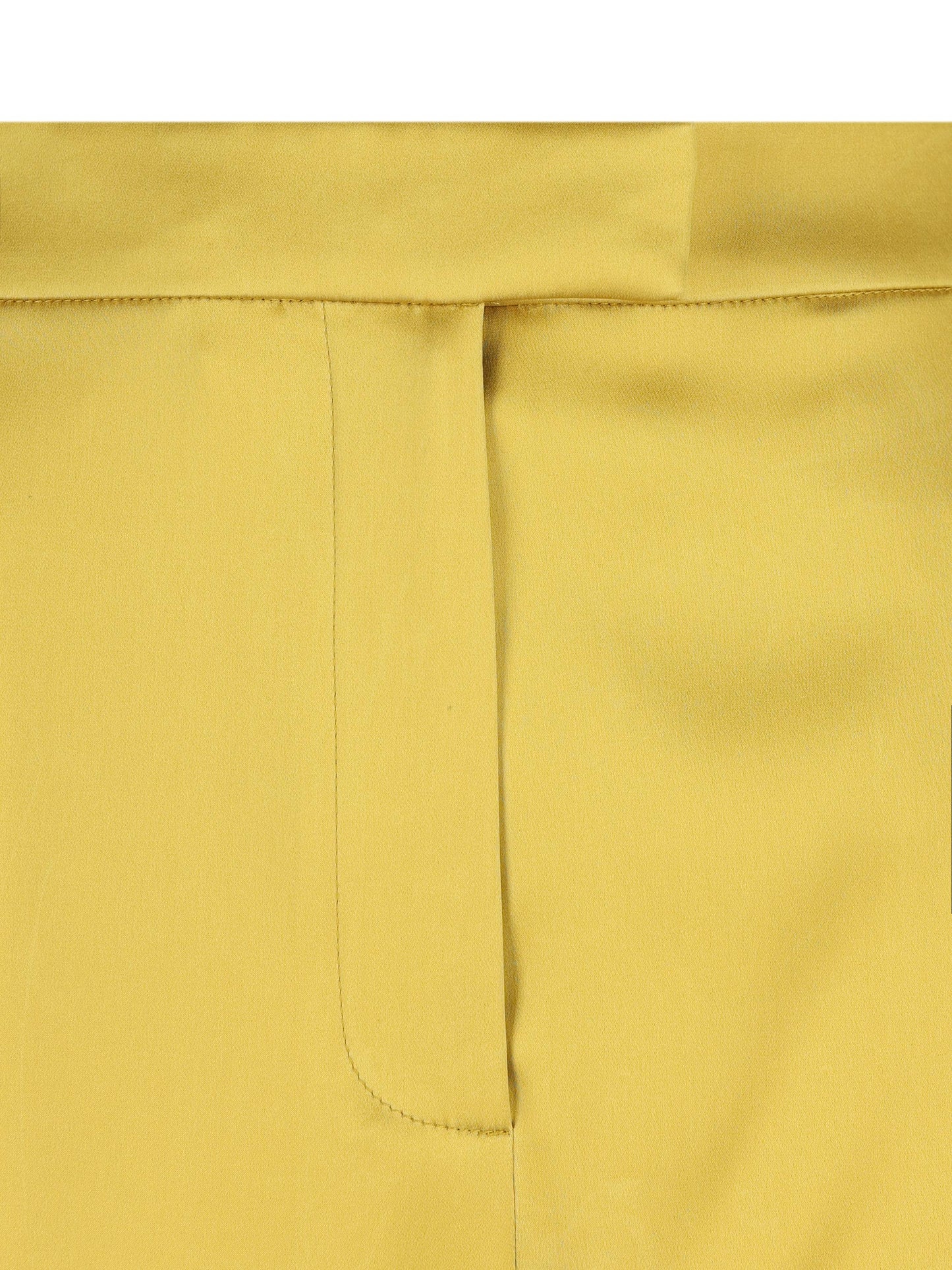 Pantaloni realizzati in seta. 8B0RB786A8H V72 VALENTINO GARAVANI 