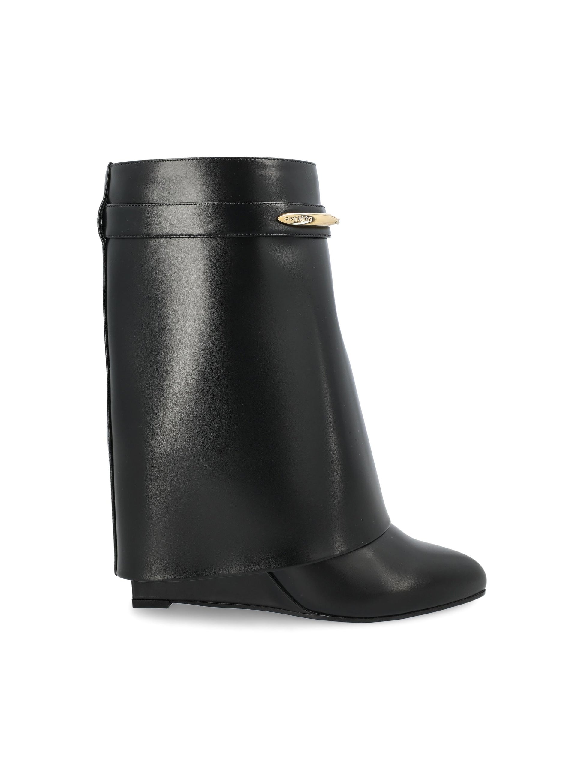 Stivali realizzati in pelle di vitello. BE605LE1J7 001 GIVENCHY 