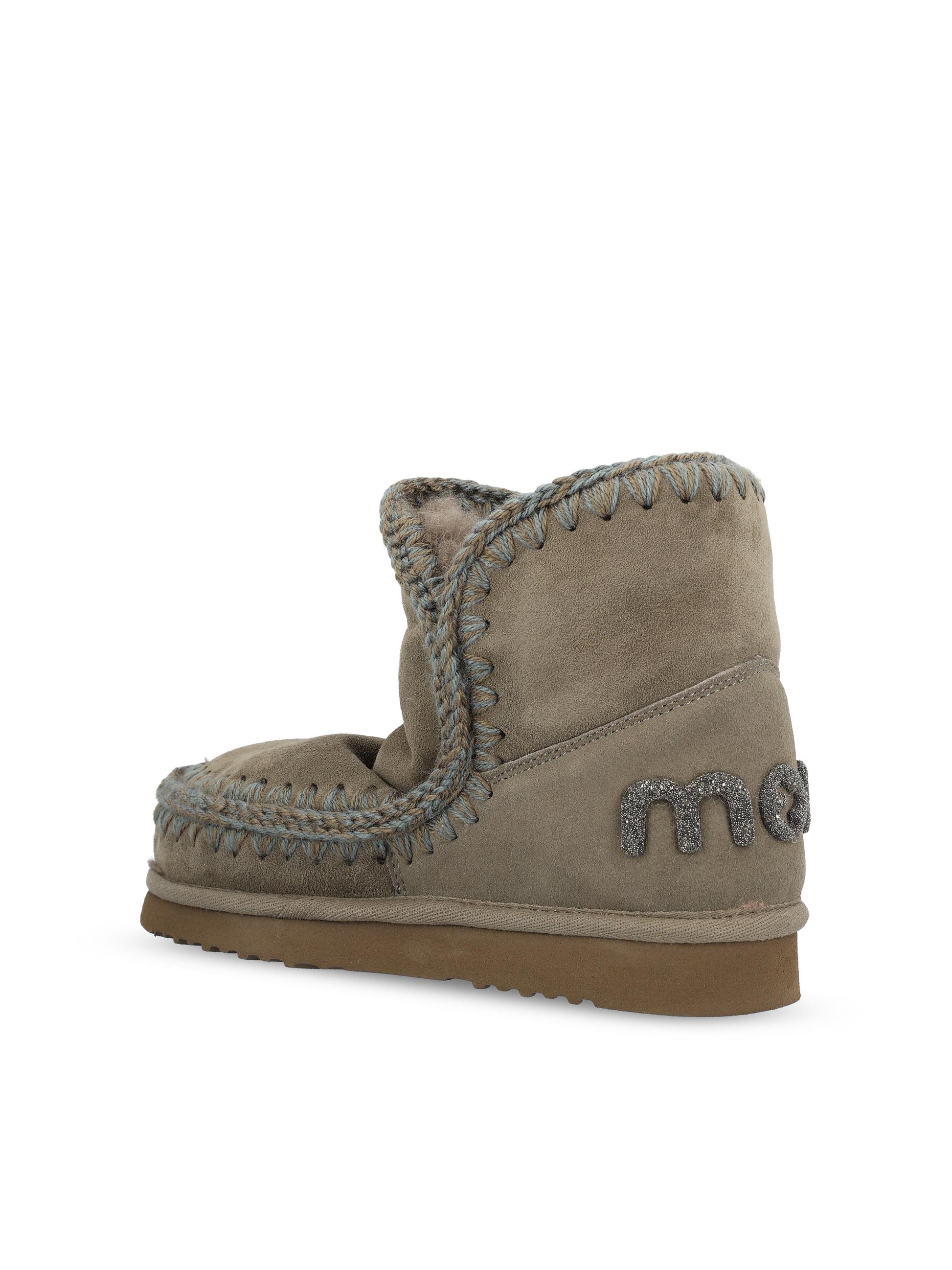 Stivali realizzati in camoscio. FW101050A BKO MOU 