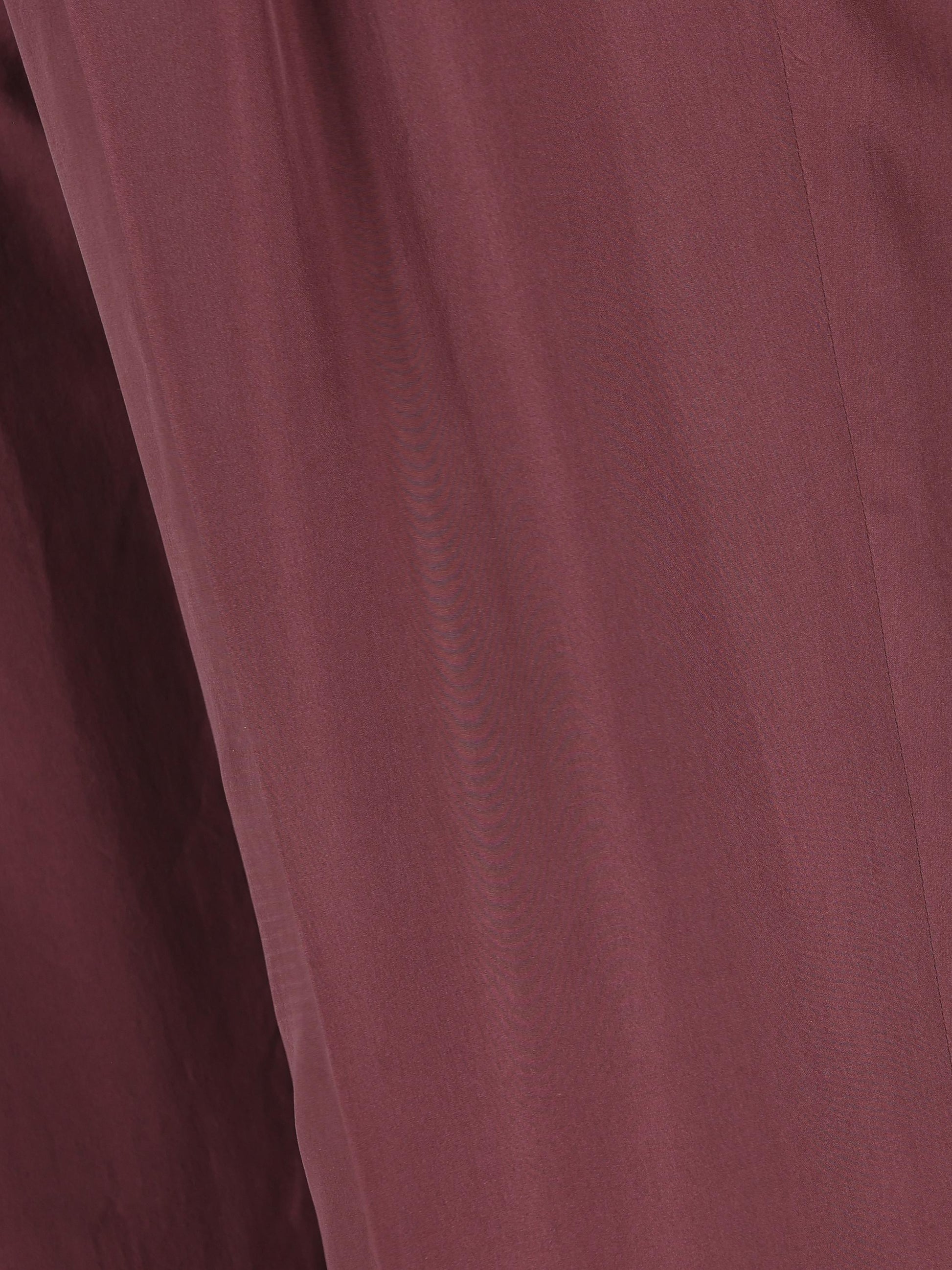 Pantaloni realizzati in seta. 856580 Y6J785060 SAINT LAURENT 