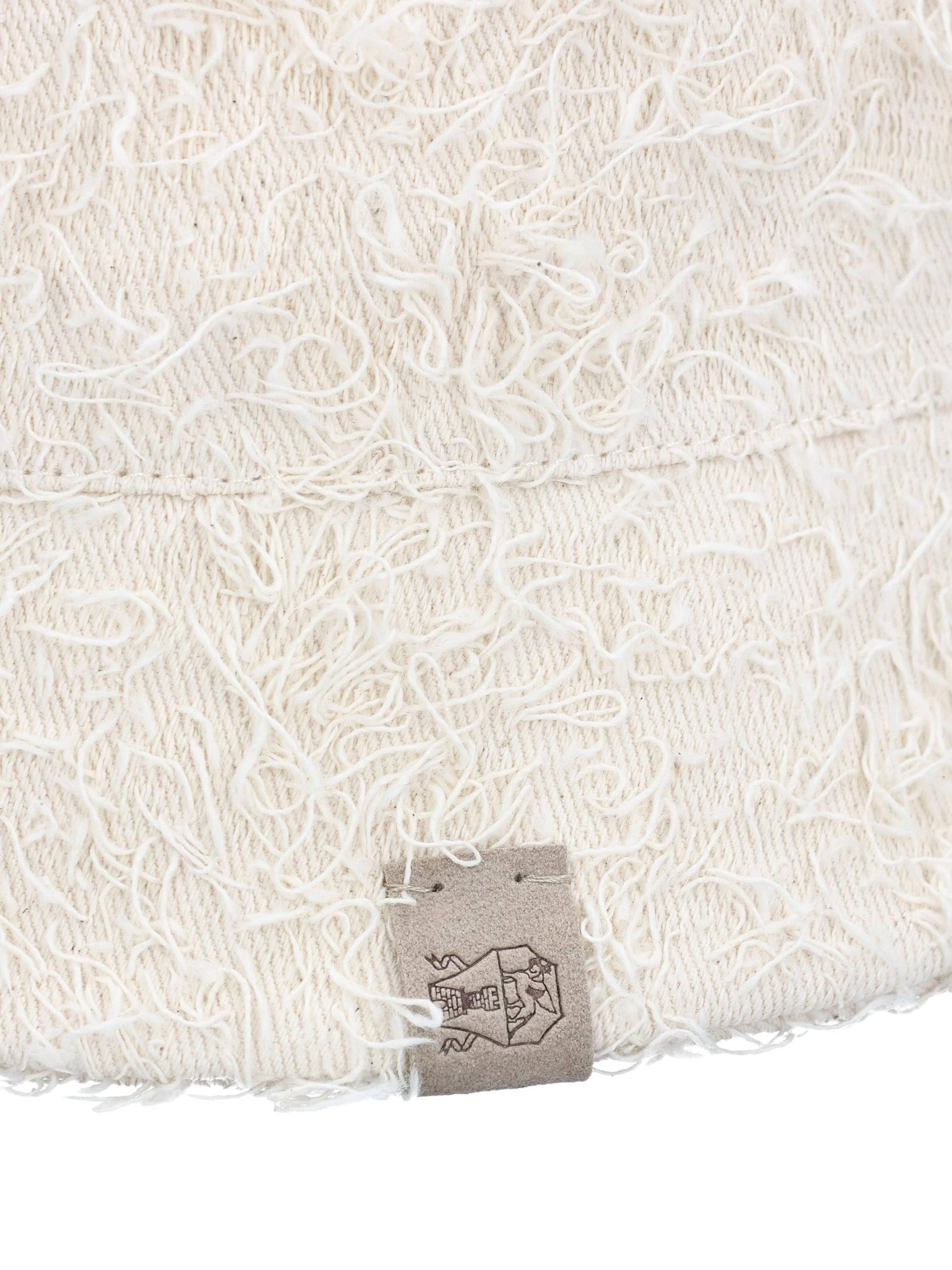 Cappello realizzato in cotone. MCAP90039 C001 BRUNELLO CUCINELLI 