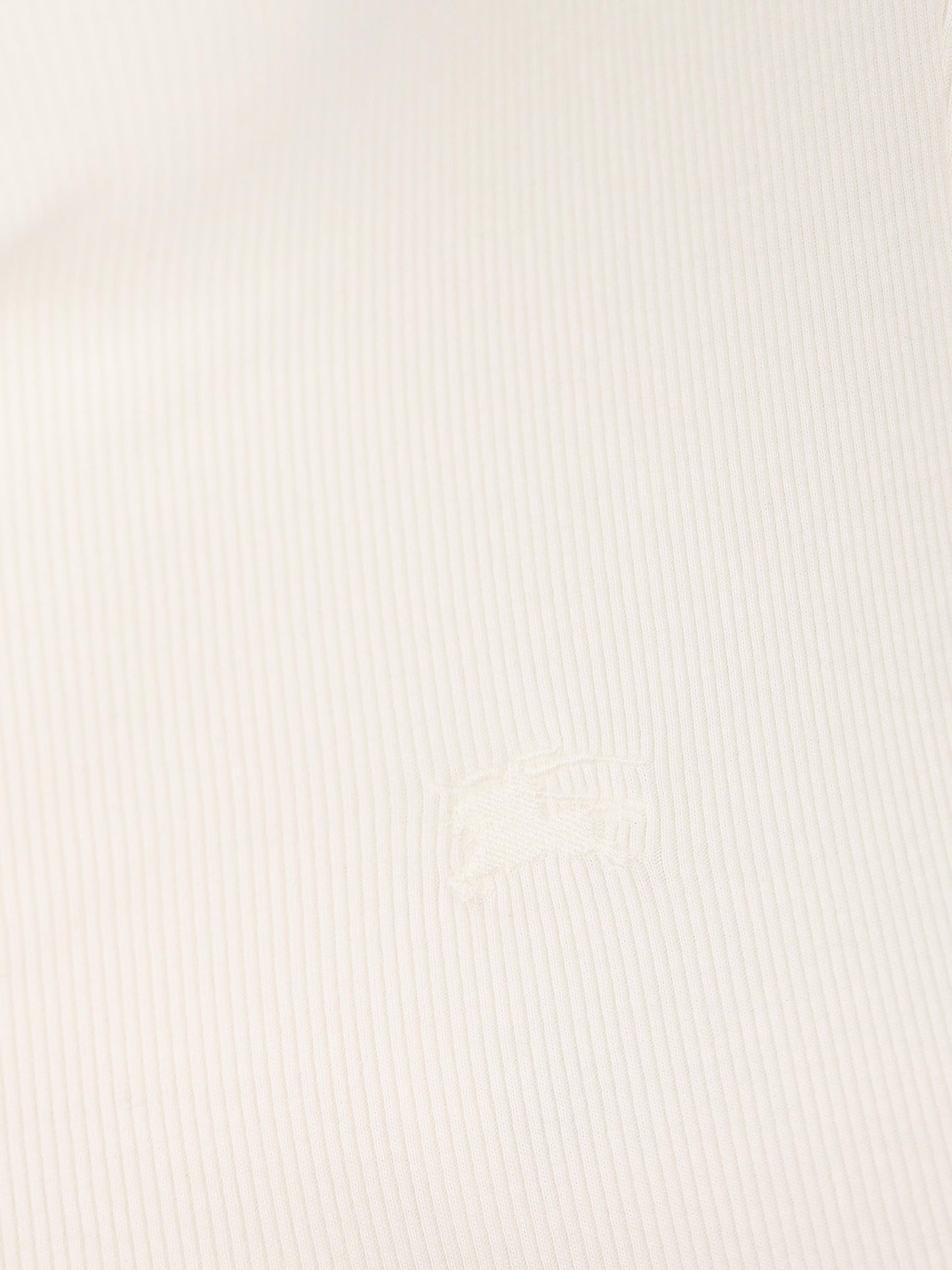 Top realizzato in cotone. 8117713 B7078 BURBERRY 