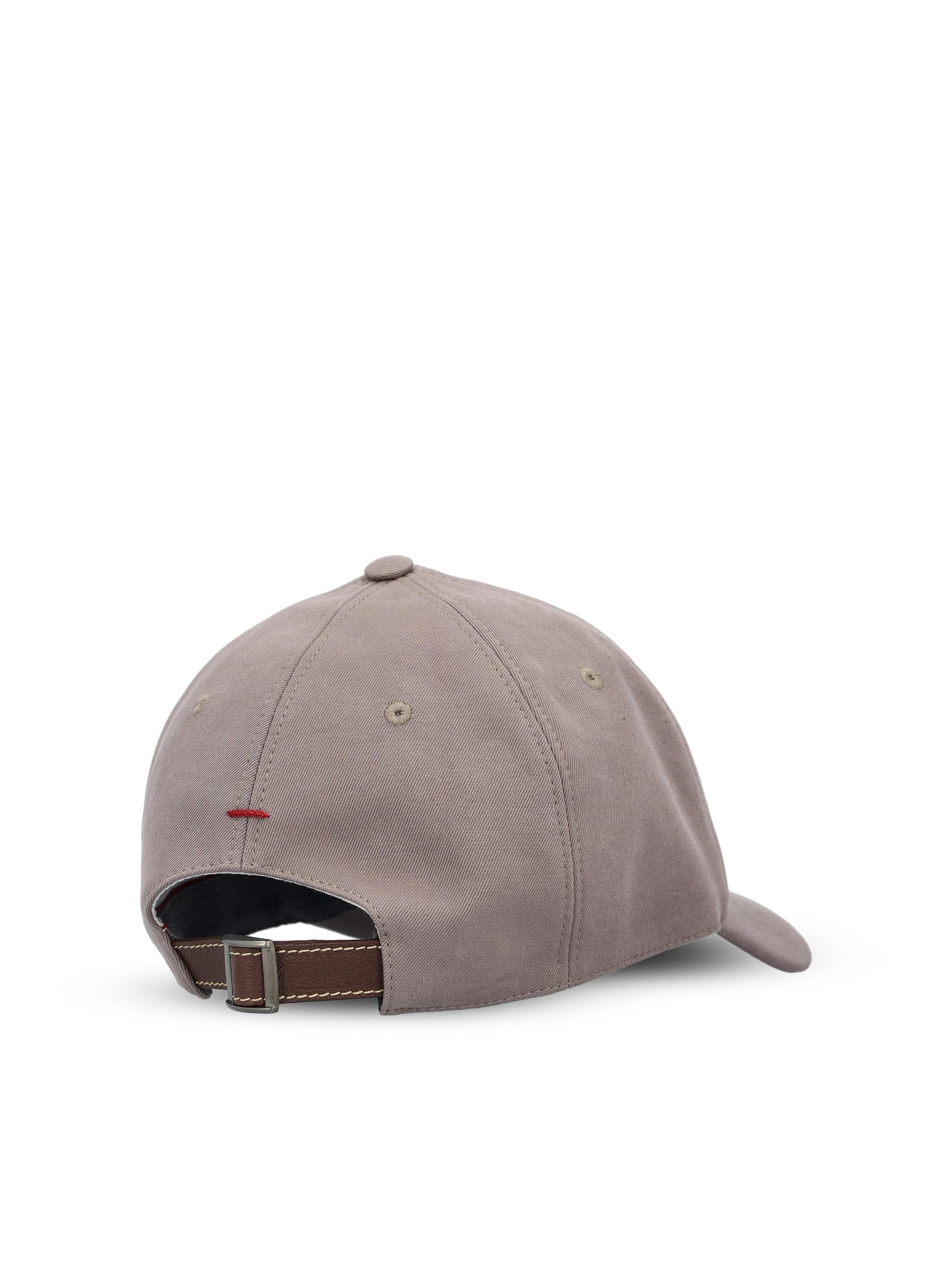 Cappello realizzato in cotone. M252D9850 CTS80 BRUNELLO CUCINELLI 