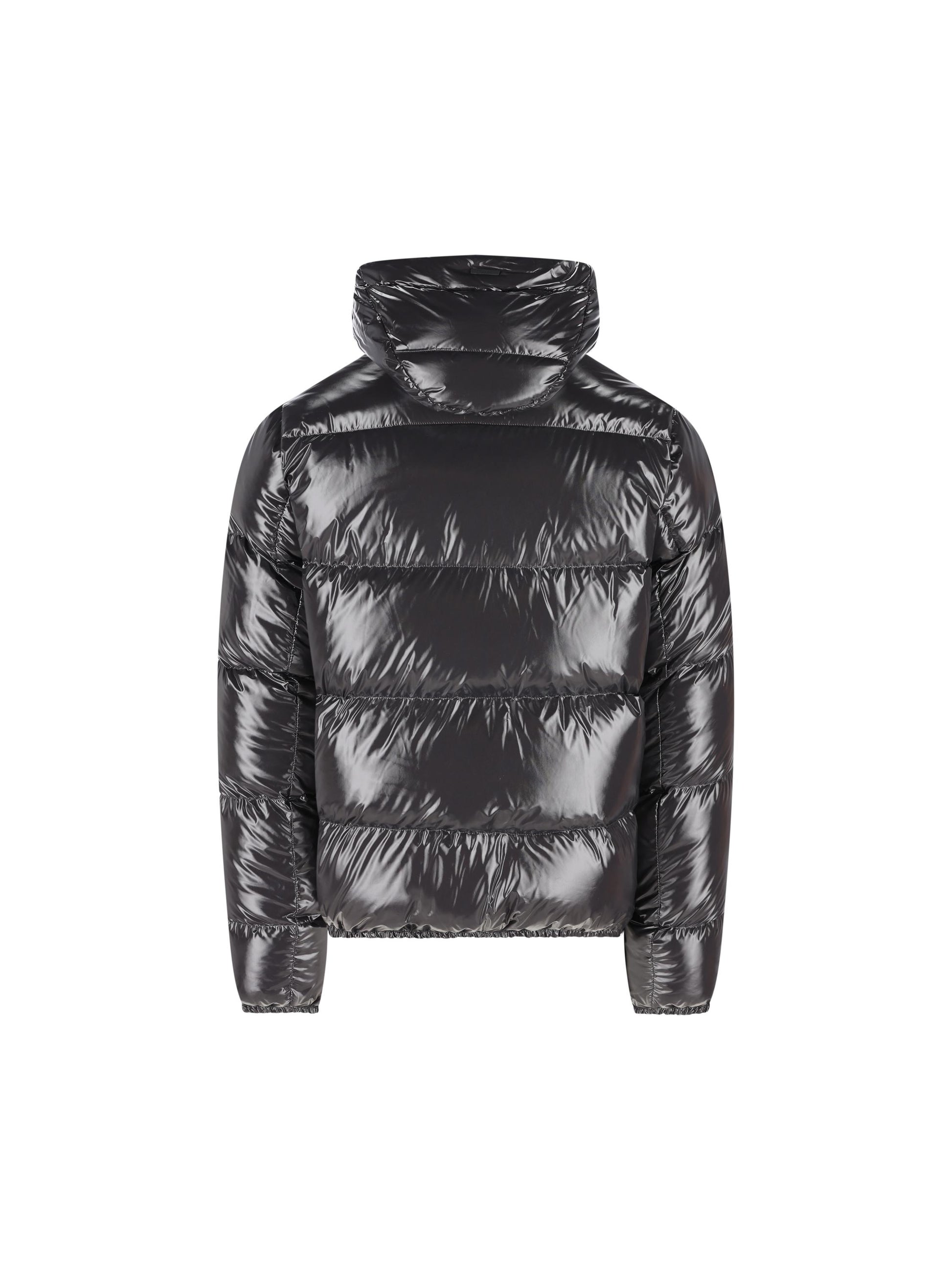 Piumino corto effetto lucido con cappuccio PI001133U 12220Z9487 HERNO 
