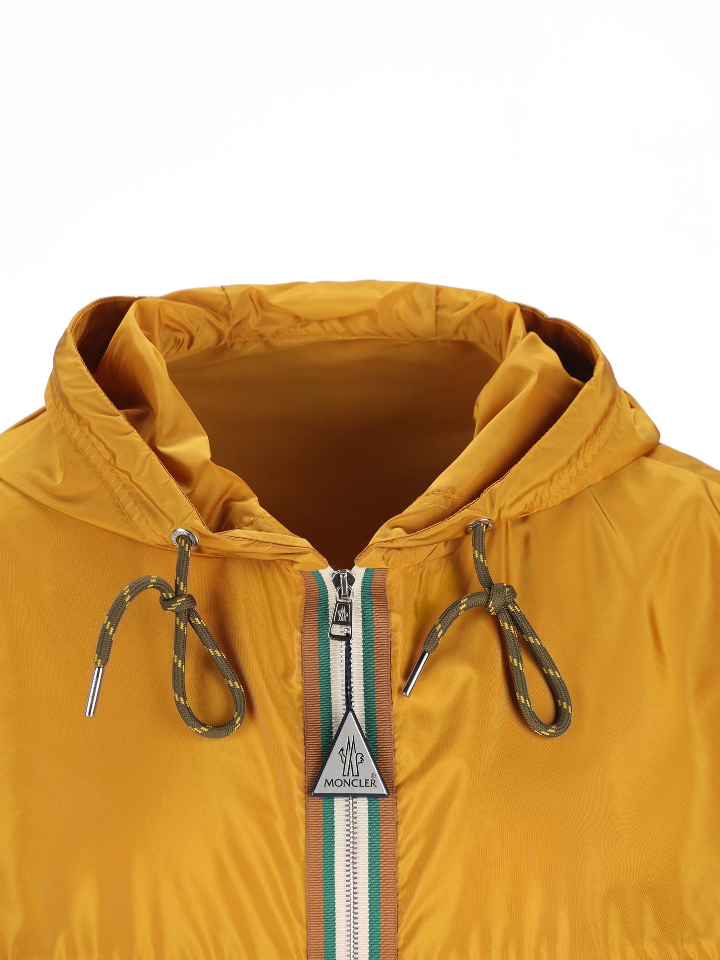 Giacca realizzata in poliammide. M1A00112 539ZD137 MONCLER 