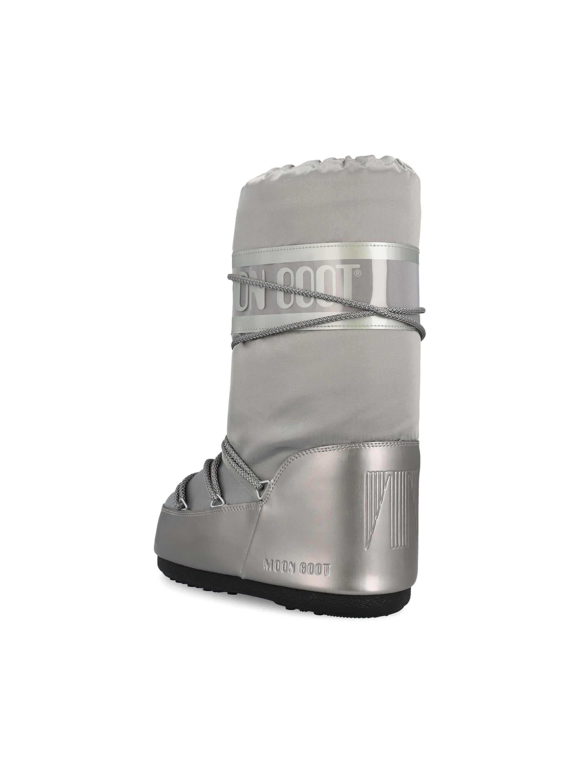 Stivale realizzato in nylon e poliestere. 80D1401680 H001 MOON BOOT 