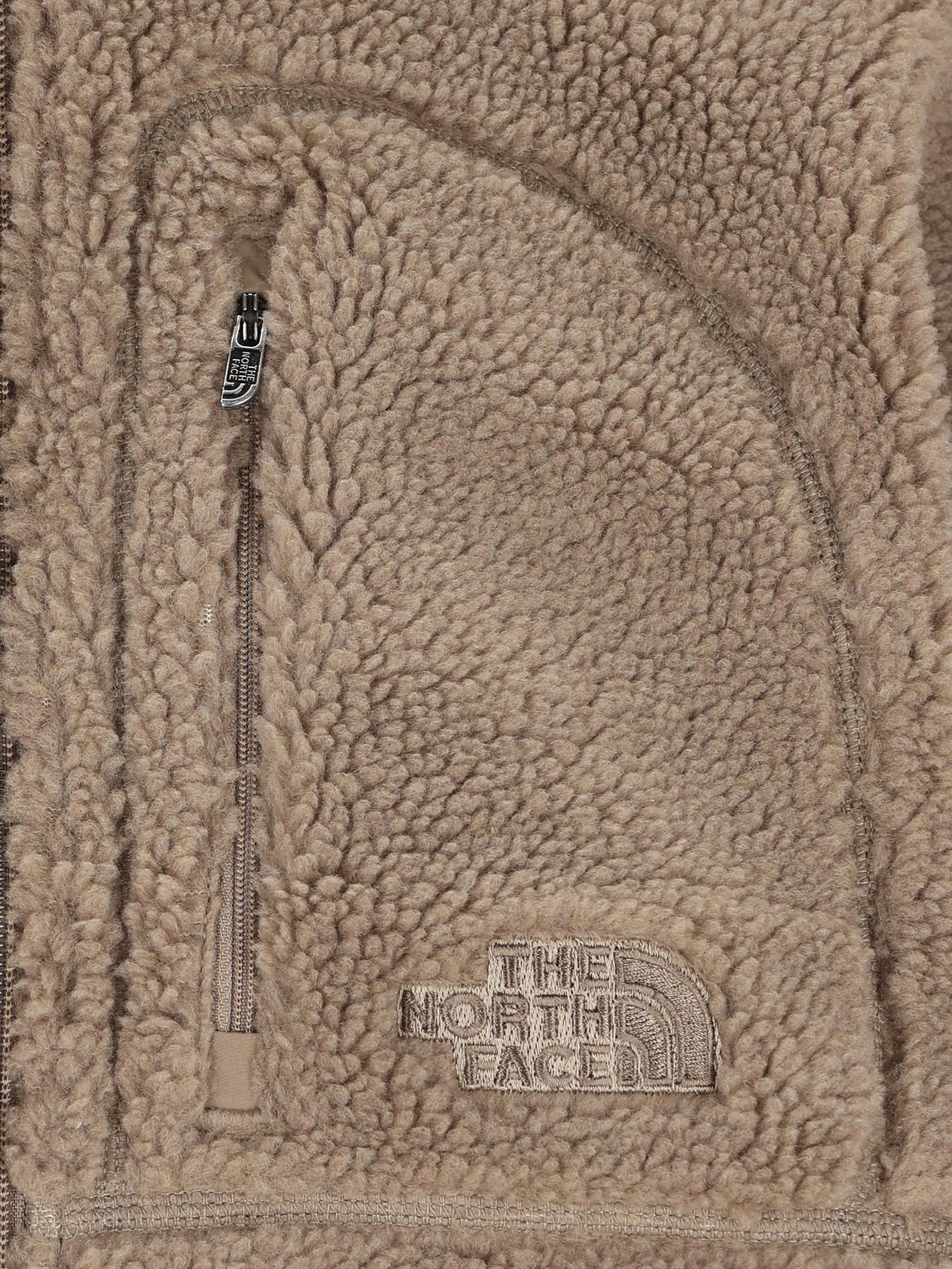 Pile realizzato in poliestere. NF0A88ZB BOW1 THE NORTH FACE 