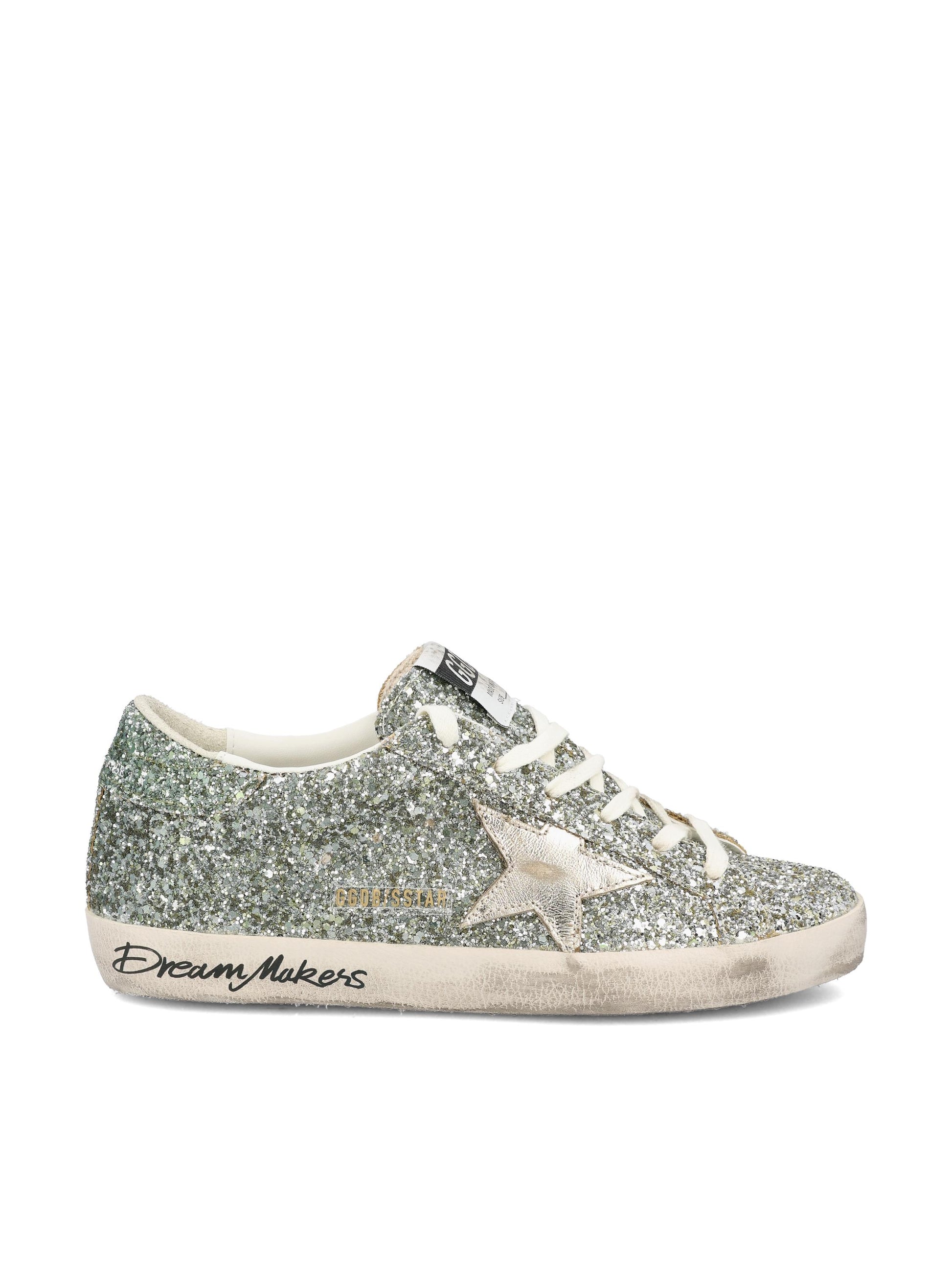 Sneakers realizzate in polietilene tereftalato. GWF00101 F00805665224 GOLDEN GOOSE 