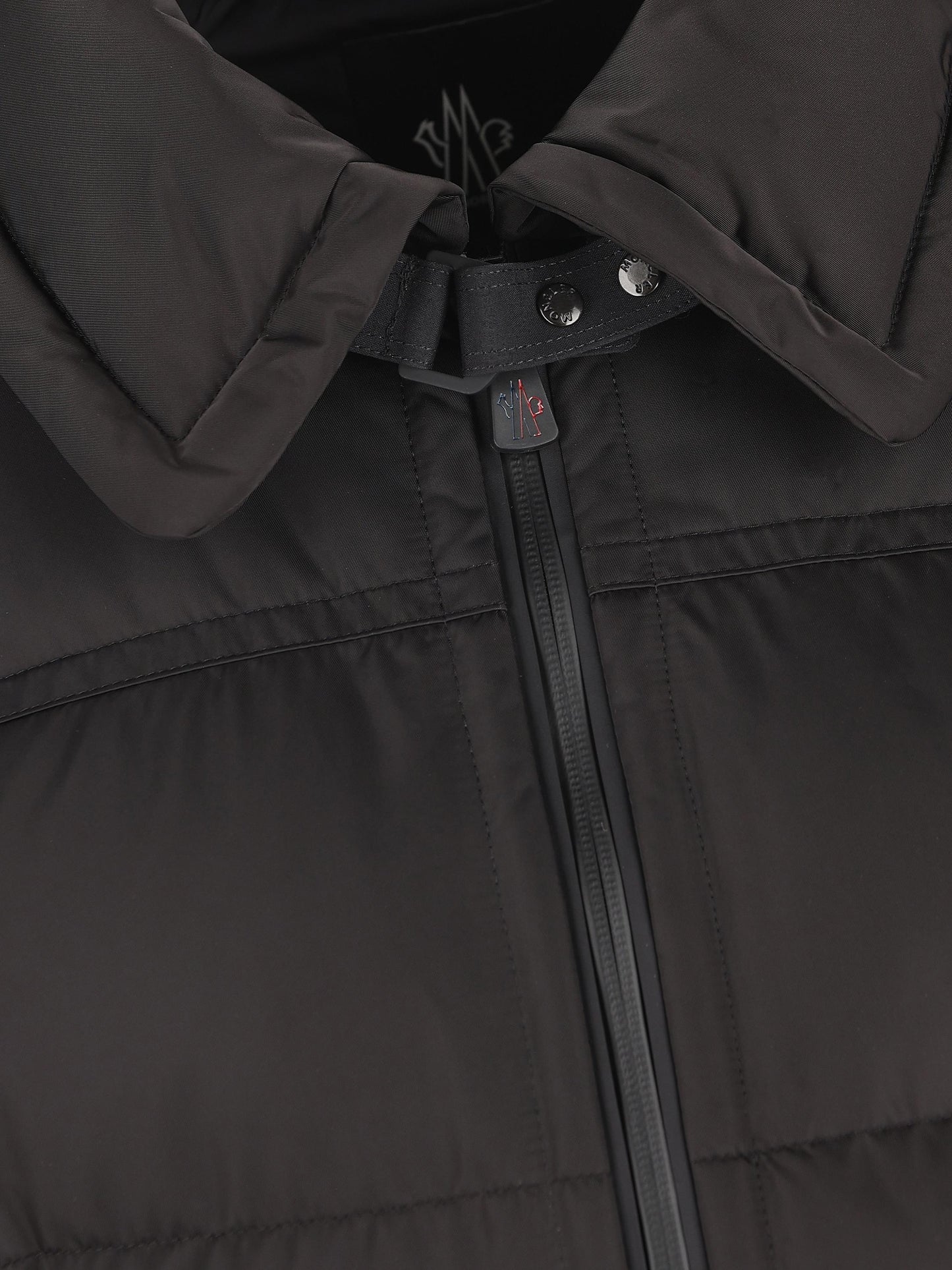 Gilet realizzato in poliestere W1A00022 5988K999 MONCLER GRENOBLE 