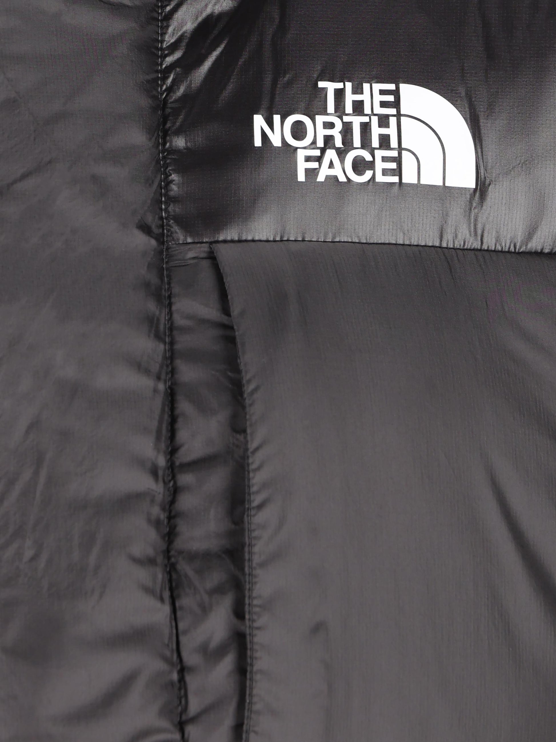 Giacca realizzata in nylon. NF0A8DQB JK31 THE NORTH FACE 