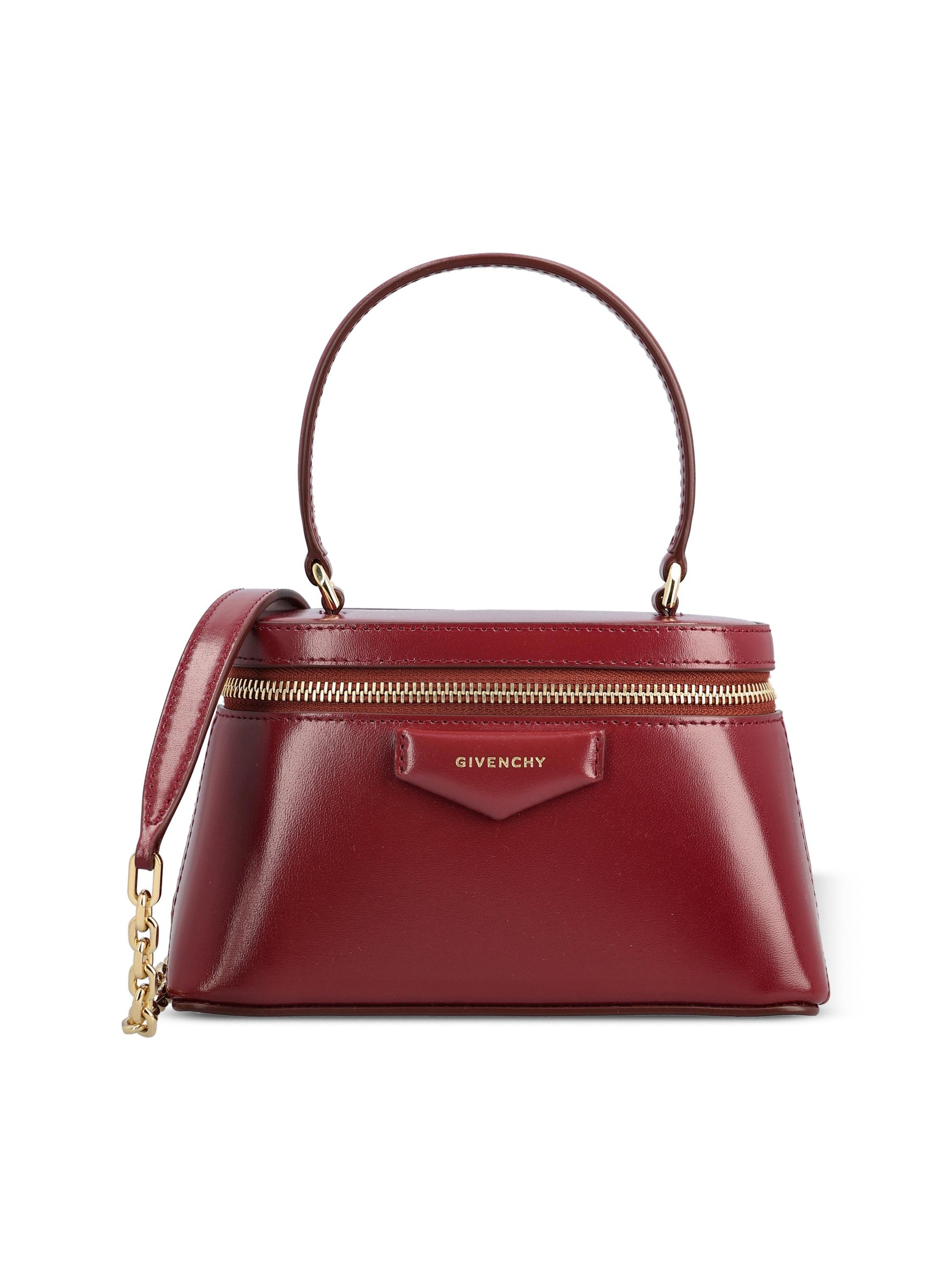 Borsa realizzata in pelle di vitello. BB60QMB13A 604 GIVENCHY 