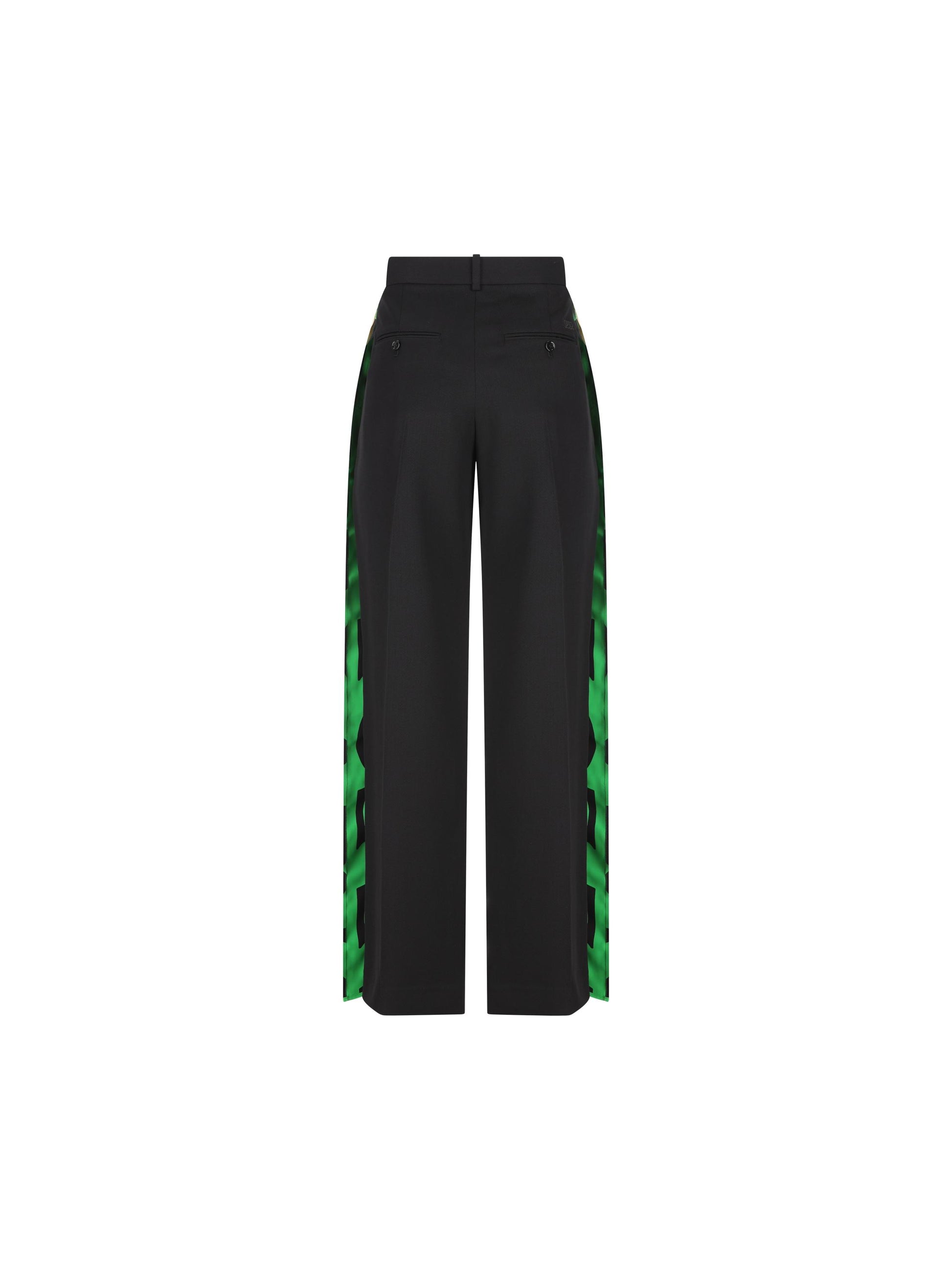 Pantaloni realizzati in lana. S540Y04XNW 1100 LOEWE 