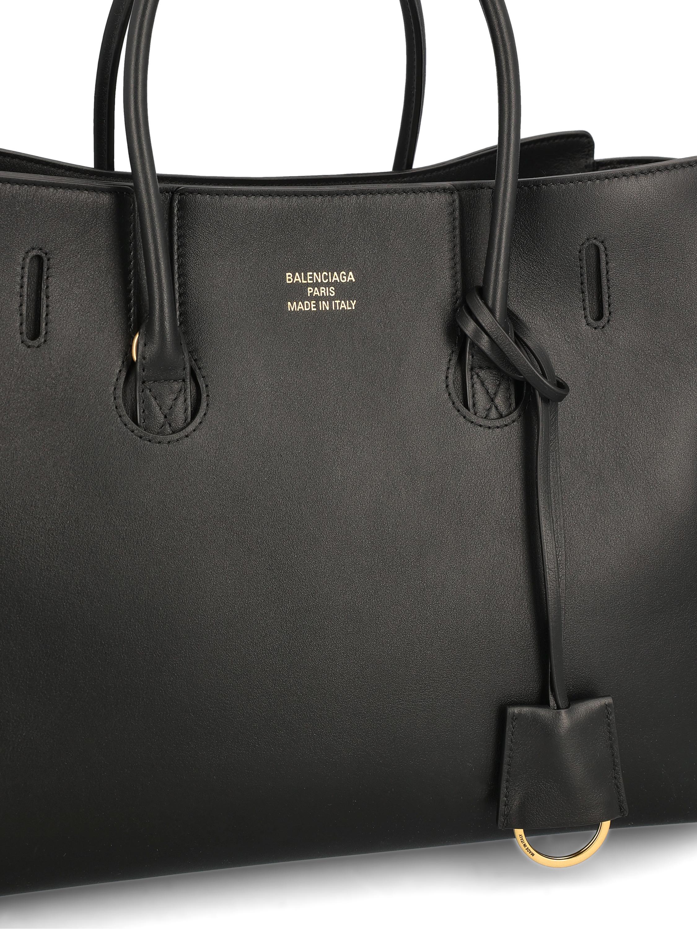 BALENCIAGA Carry All Hampton Small Bag – Franzkraler.com BALENCIAGA Carry All Hampton Small Bag – Franzkraler.com