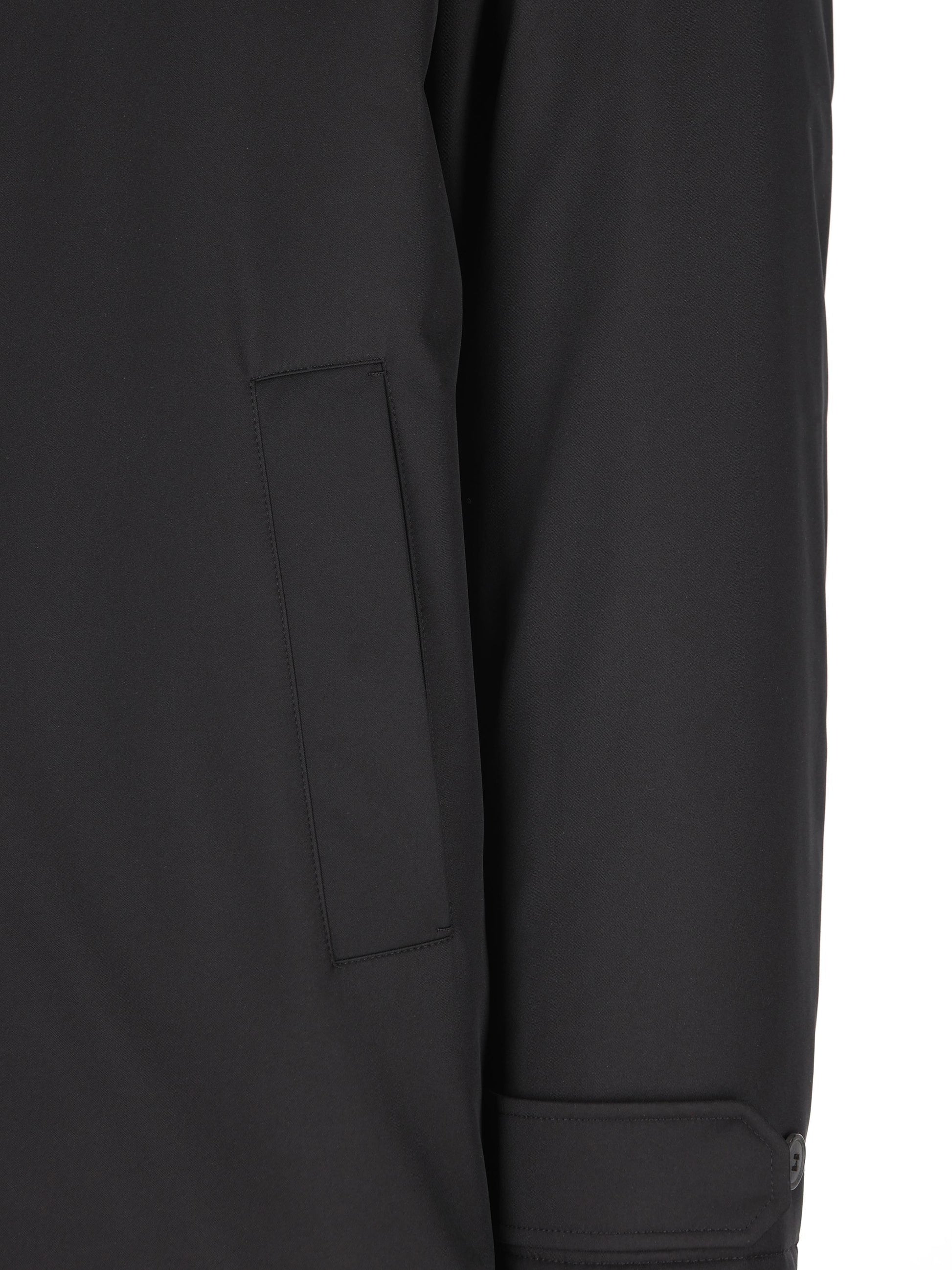 Giacca realizzata in poliestere. RUGTC5A2 G336K09R ZEGNA 