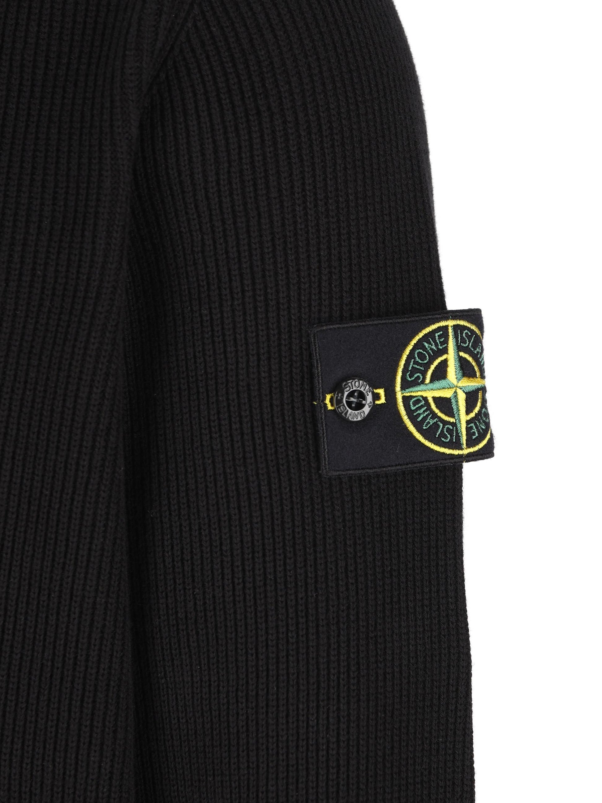 Maglione realizzato in cotone. 5100124 S00D8V0029 STONE ISLAND 