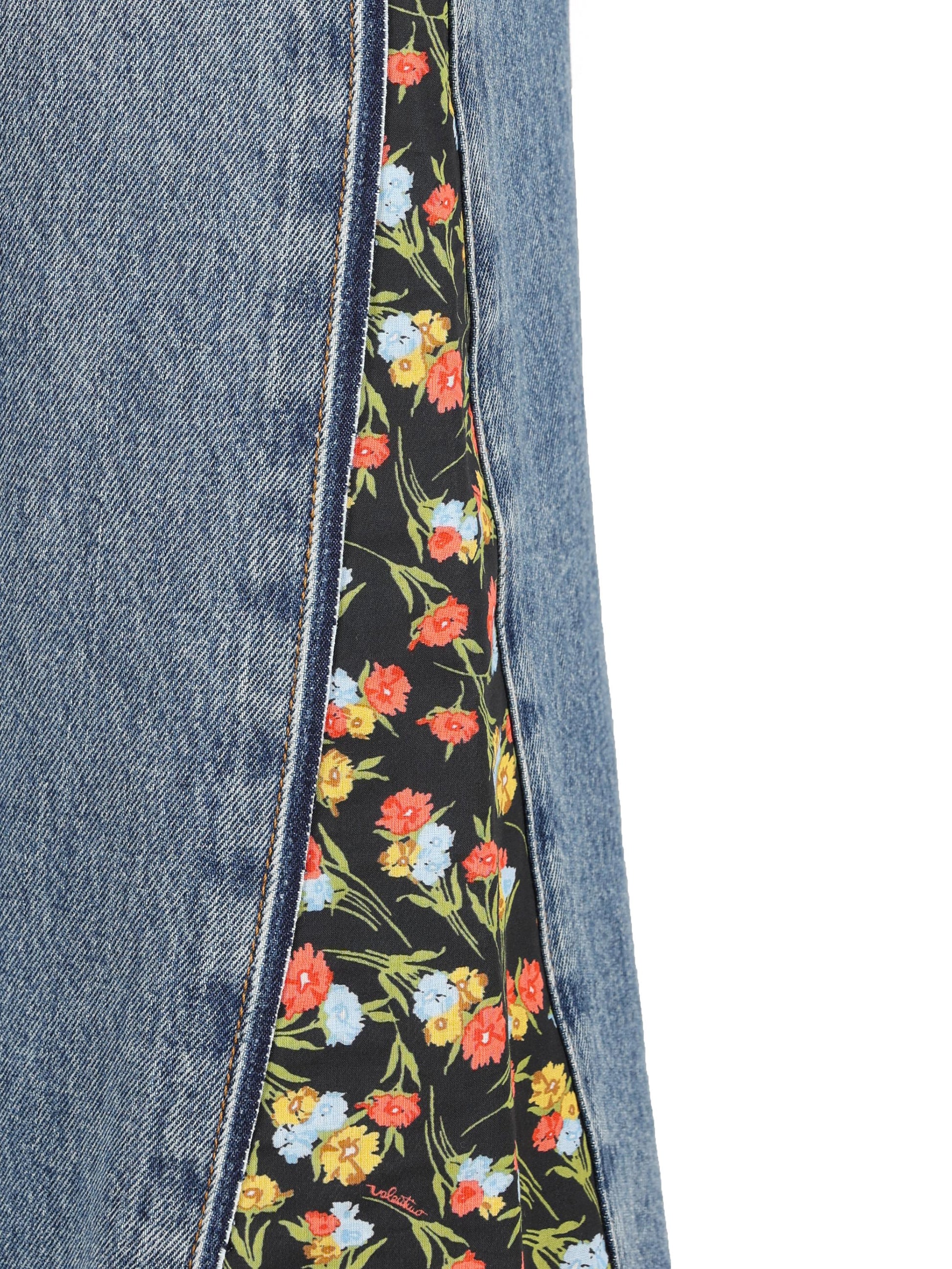 Jeans realizzati in cotone. 8B3DD21X9YB 558 VALENTINO GARAVANI 