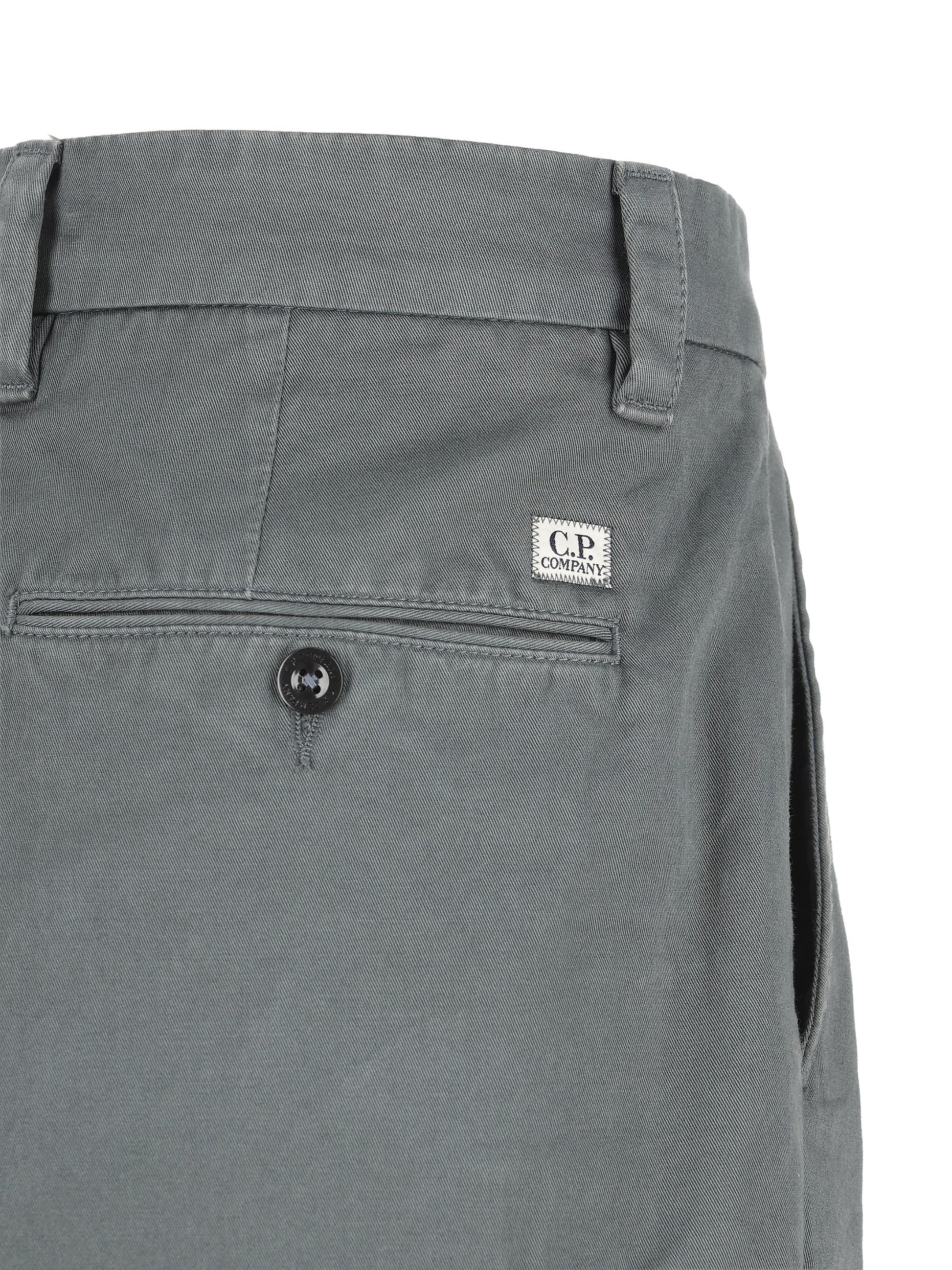 Pantaloni realizzati in cotone. 20CMPA185A 110458G921 C.P COMPANY 