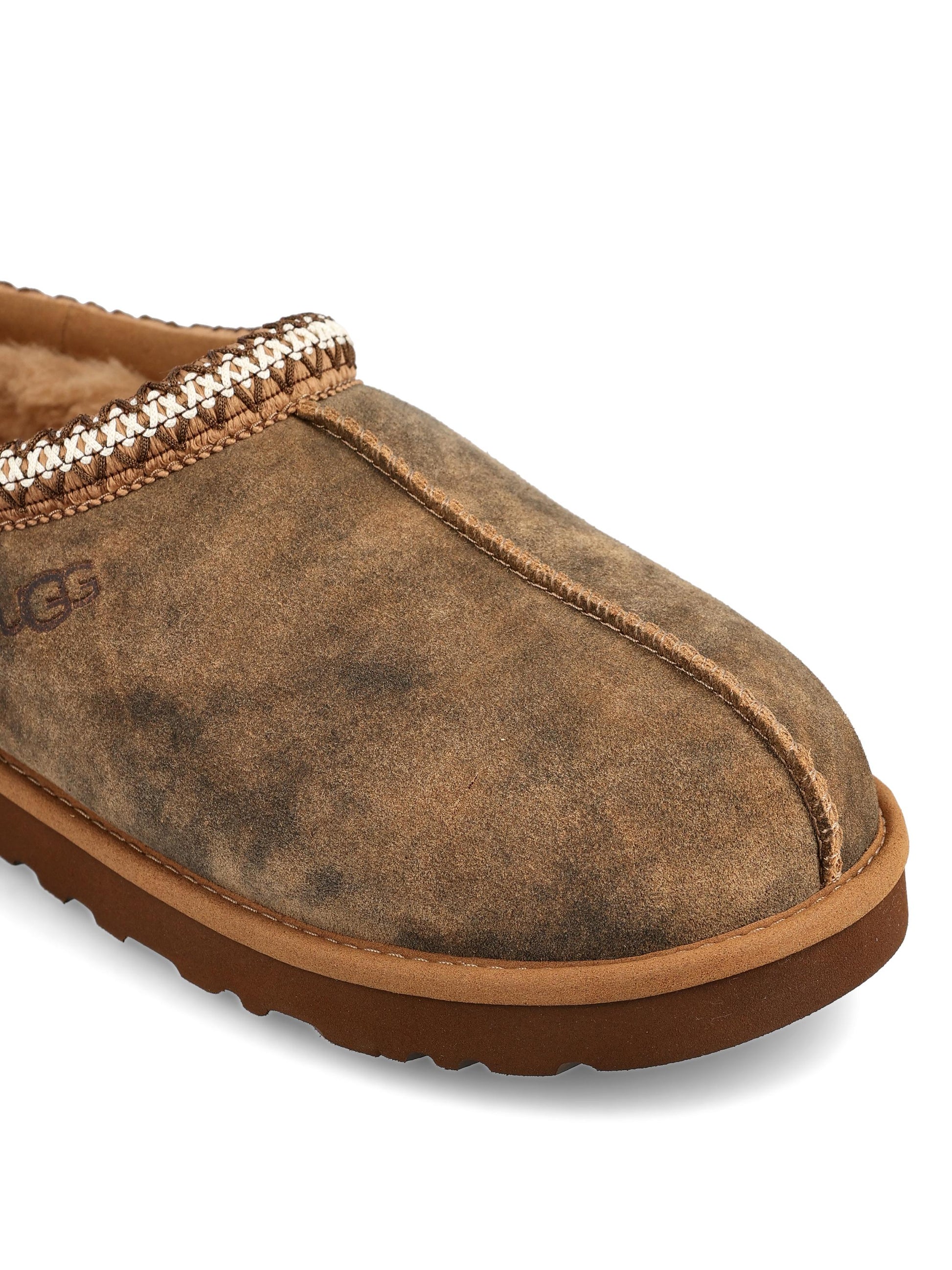 Ciabatte realizzate in camoscio. 1173810 CHE UGG 
