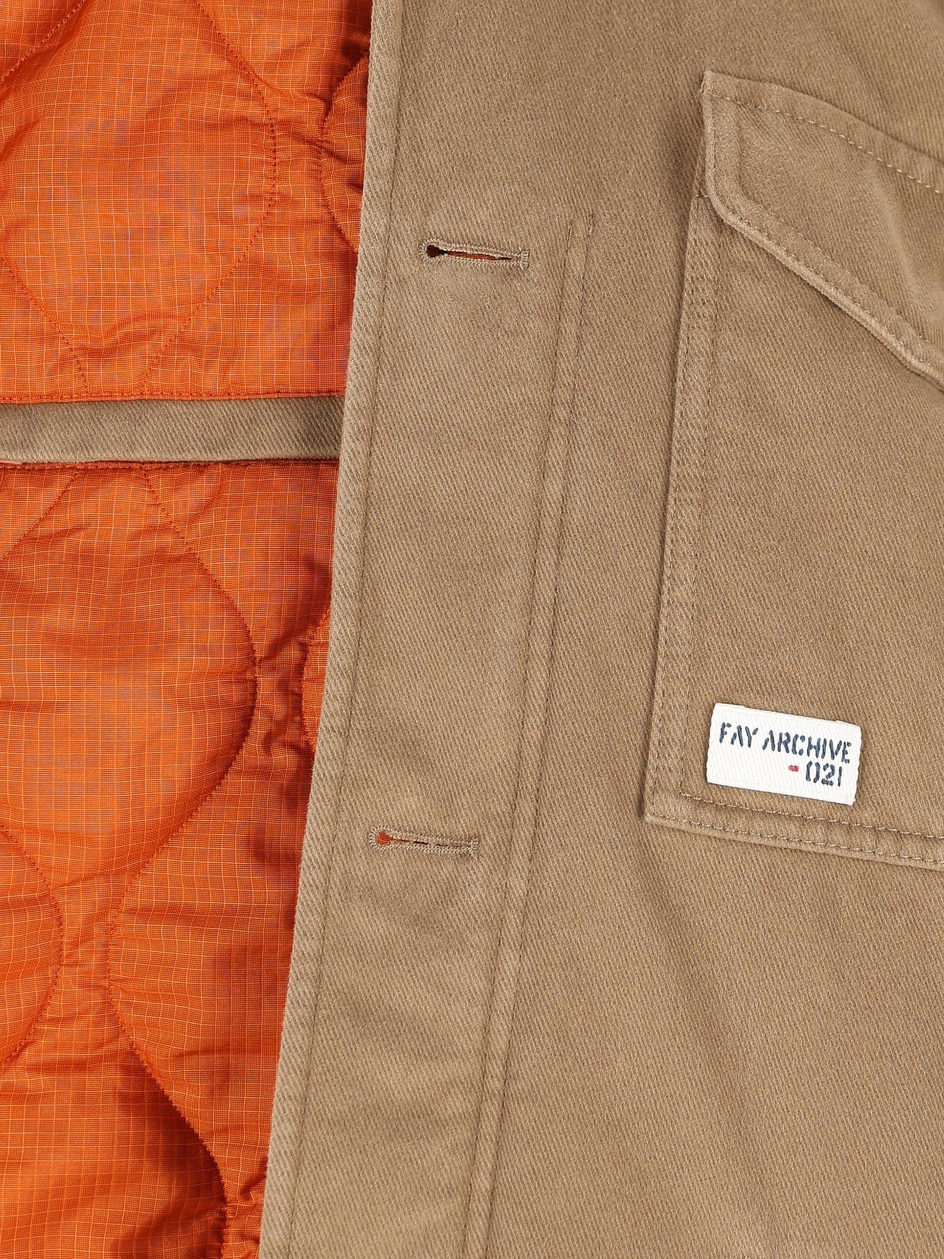 Giacca realizzata in cotone. MAM1951263LXR1 C806 FAY 