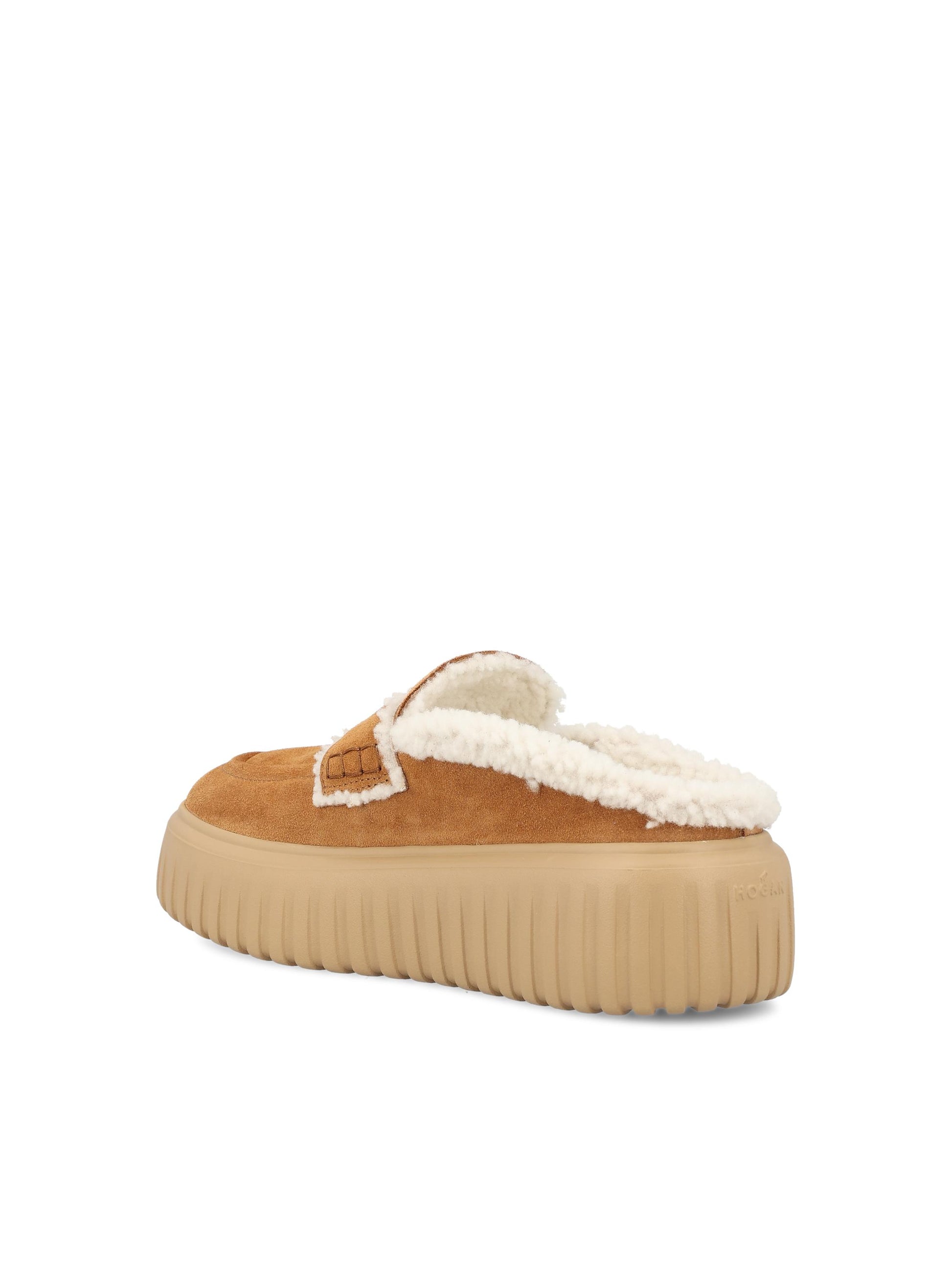 Slip-on realizzate in pelle di vitello. HXW6450FX30BTM S410 HOGAN 