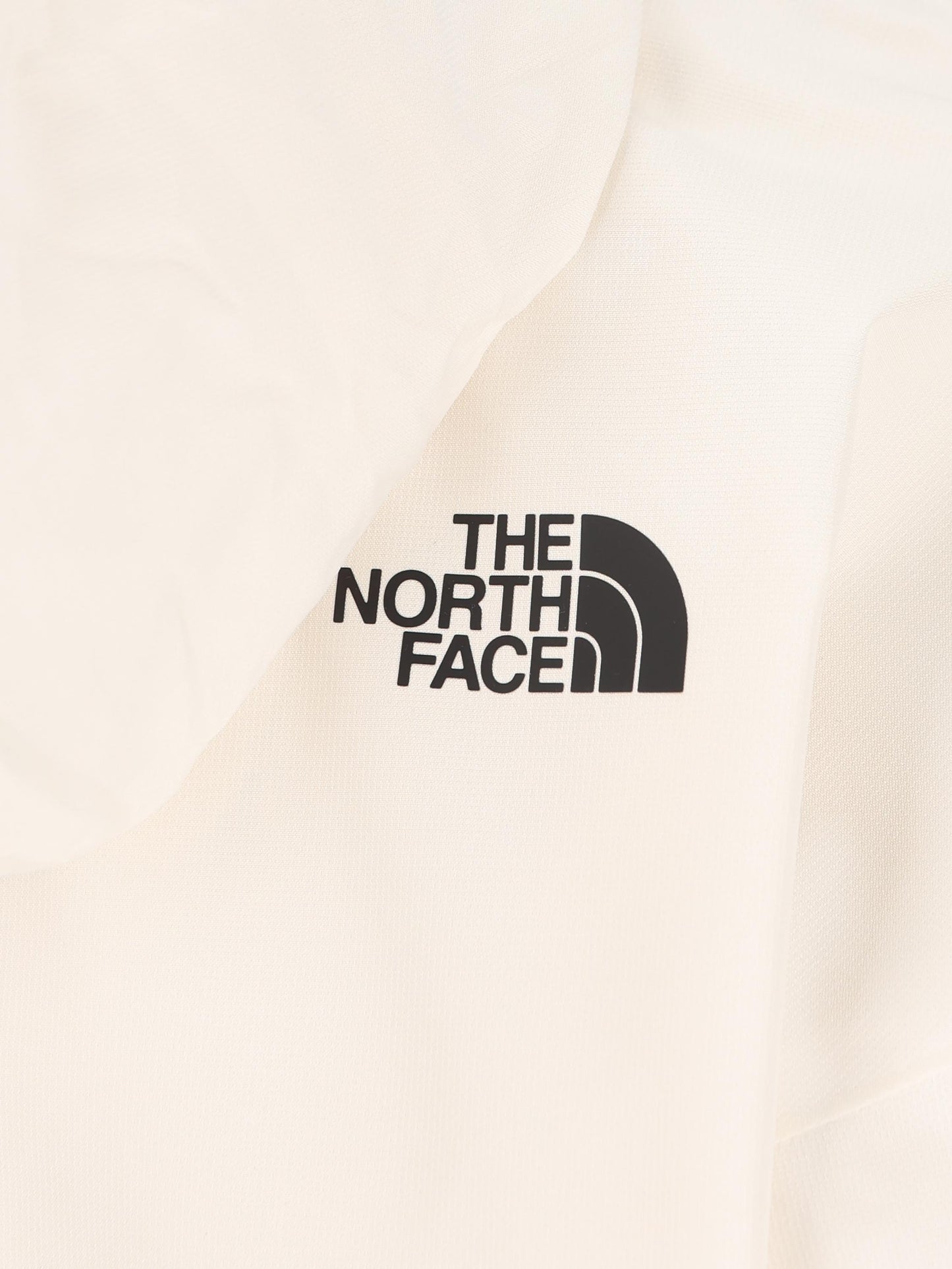 Giacca realizzata in poliestere. NF0A8G13 QLI1 THE NORTH FACE 