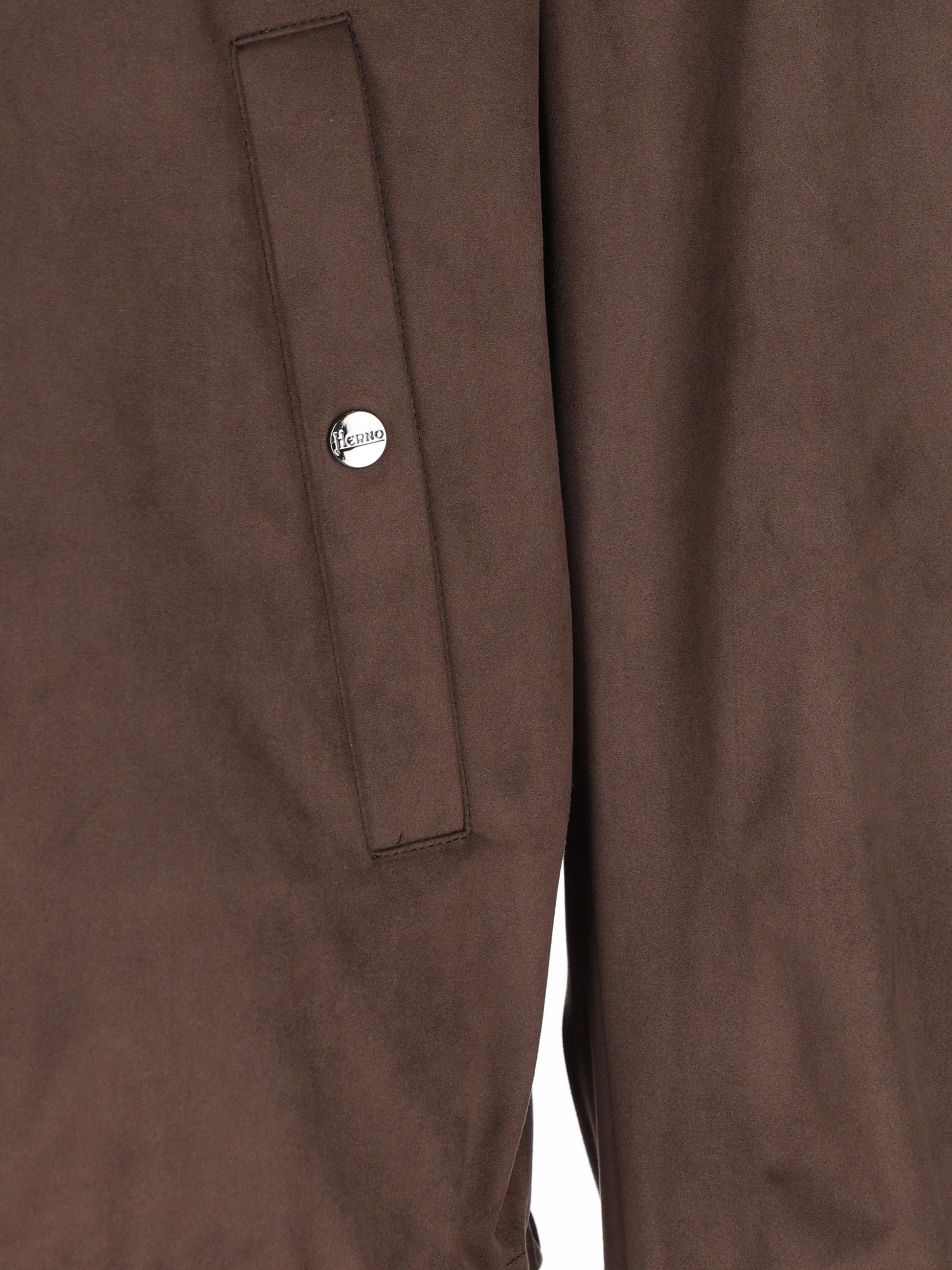 Giacca realizzata in poliestere ed elastan. GI000657U 124548993 HERNO 