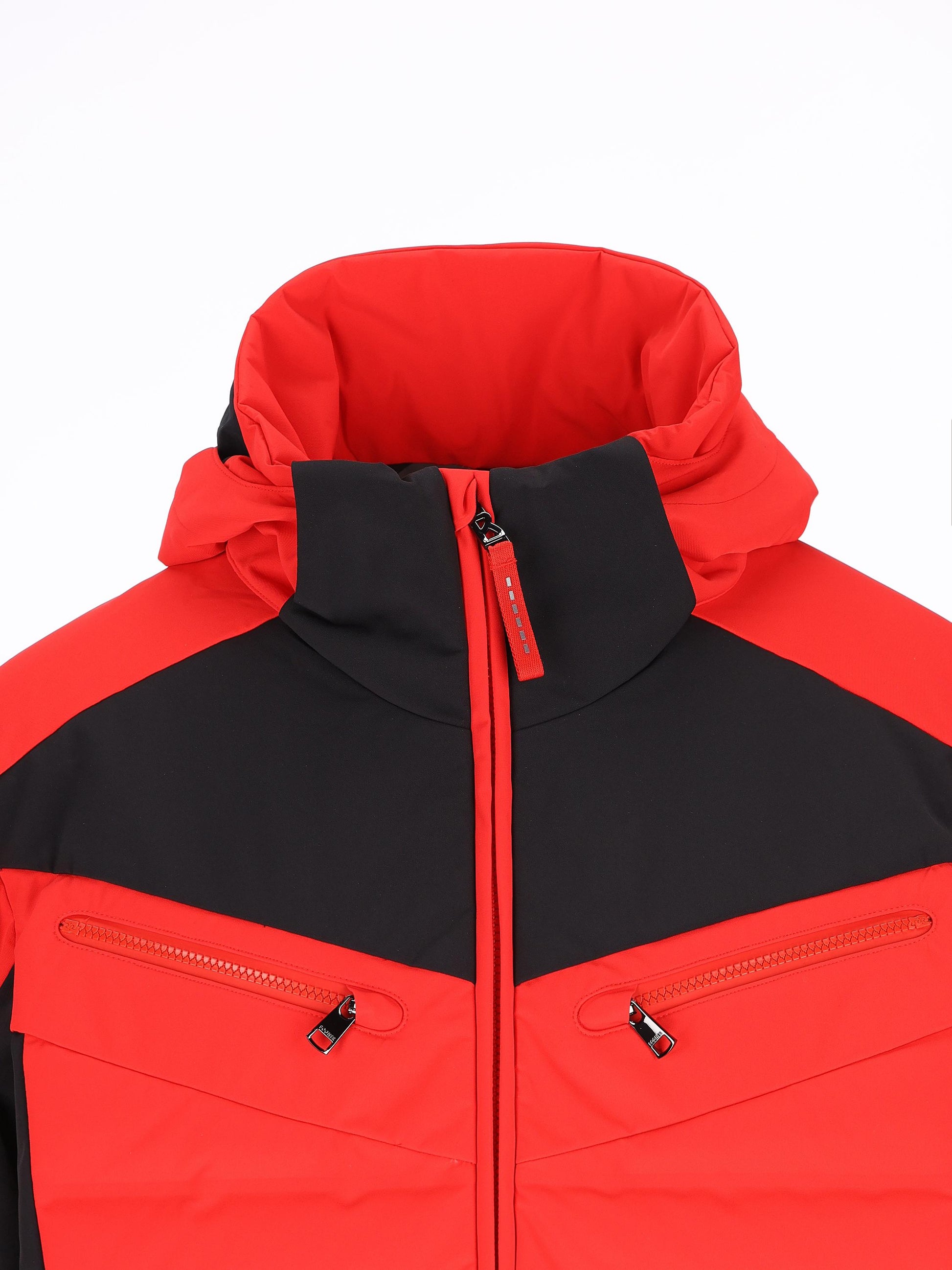 Giacca realizzata in poliammide ed elastan. 31176269 554 BOGNER 