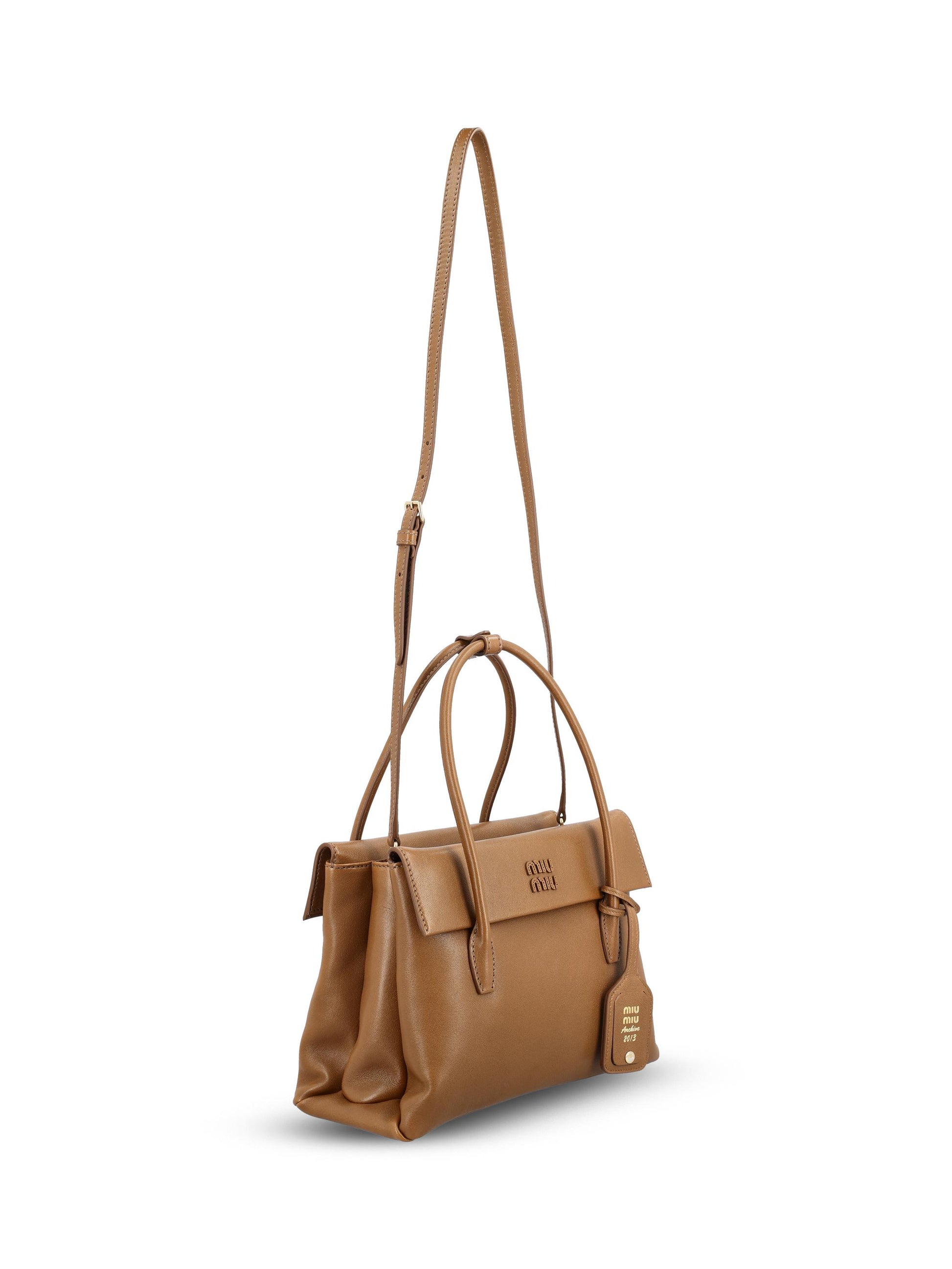 Borsa realizzata in pelle di agnello. 5BA302 2IFPF0039 MIU MIU 