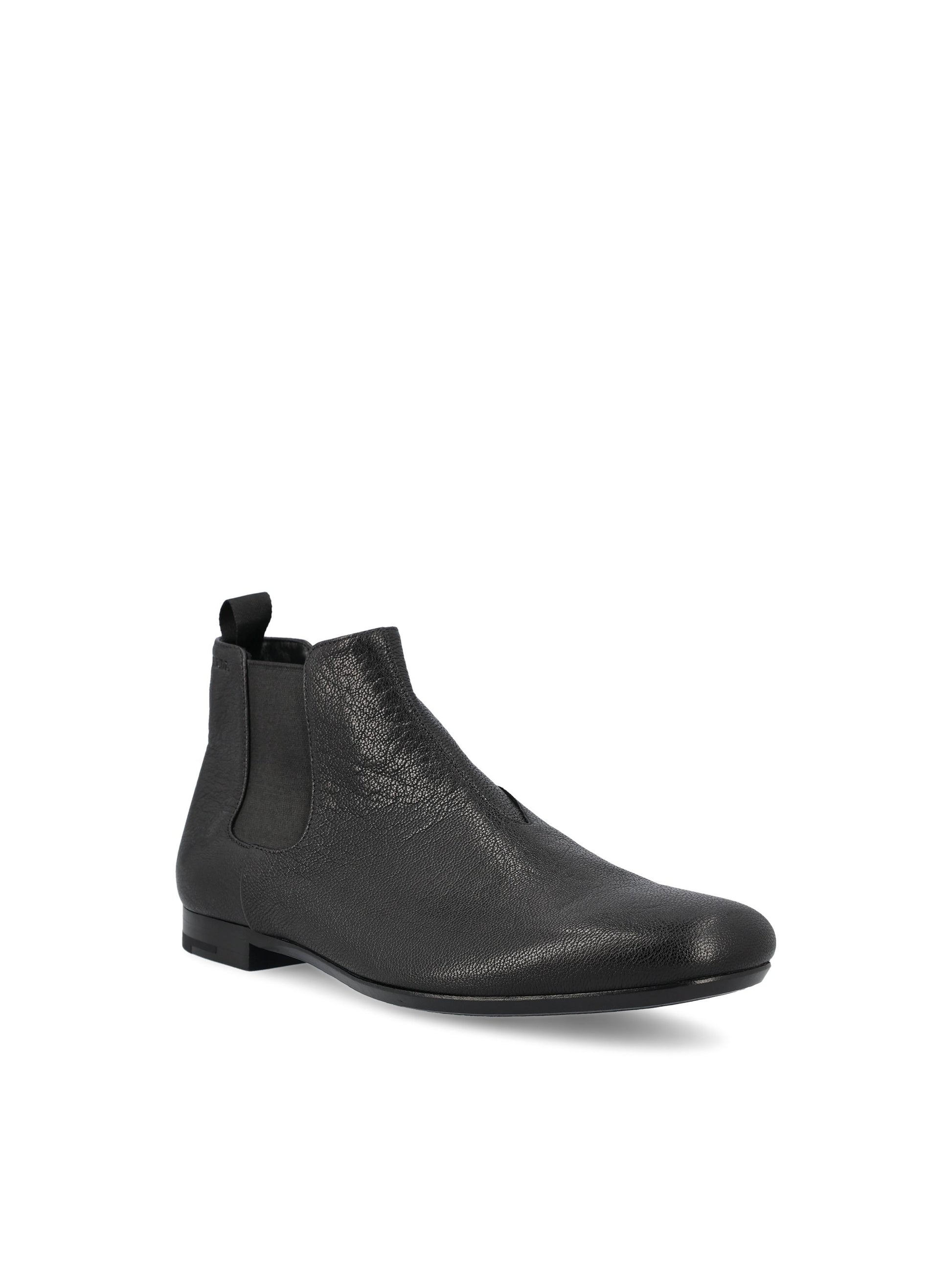 Stivaletti realizzati in pelle. 2TF036 3ACMF0002 PRADA 