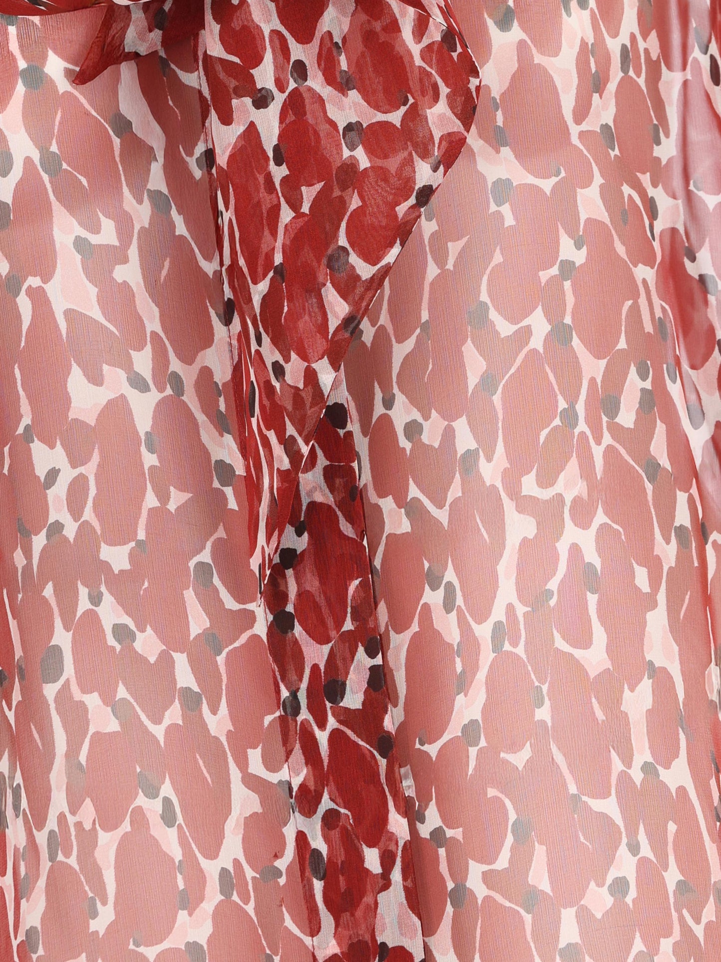 Camicia realizzata in seta. 842861 Y4J359477 SAINT LAURENT 