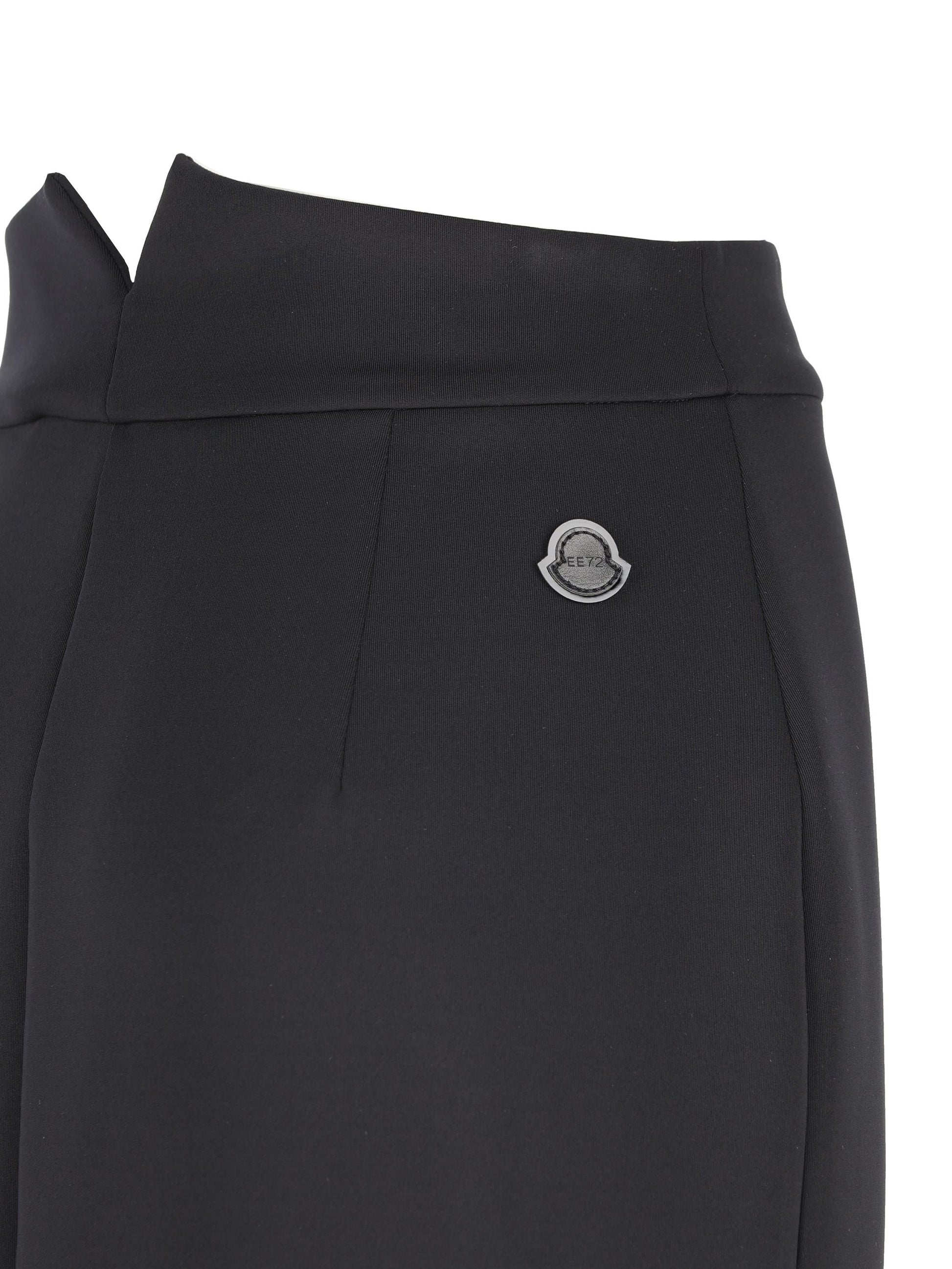 Gonna realizzata in poliestere. W8H00001 89A8K999 MONCLER - EDWARD ENNINFUL 