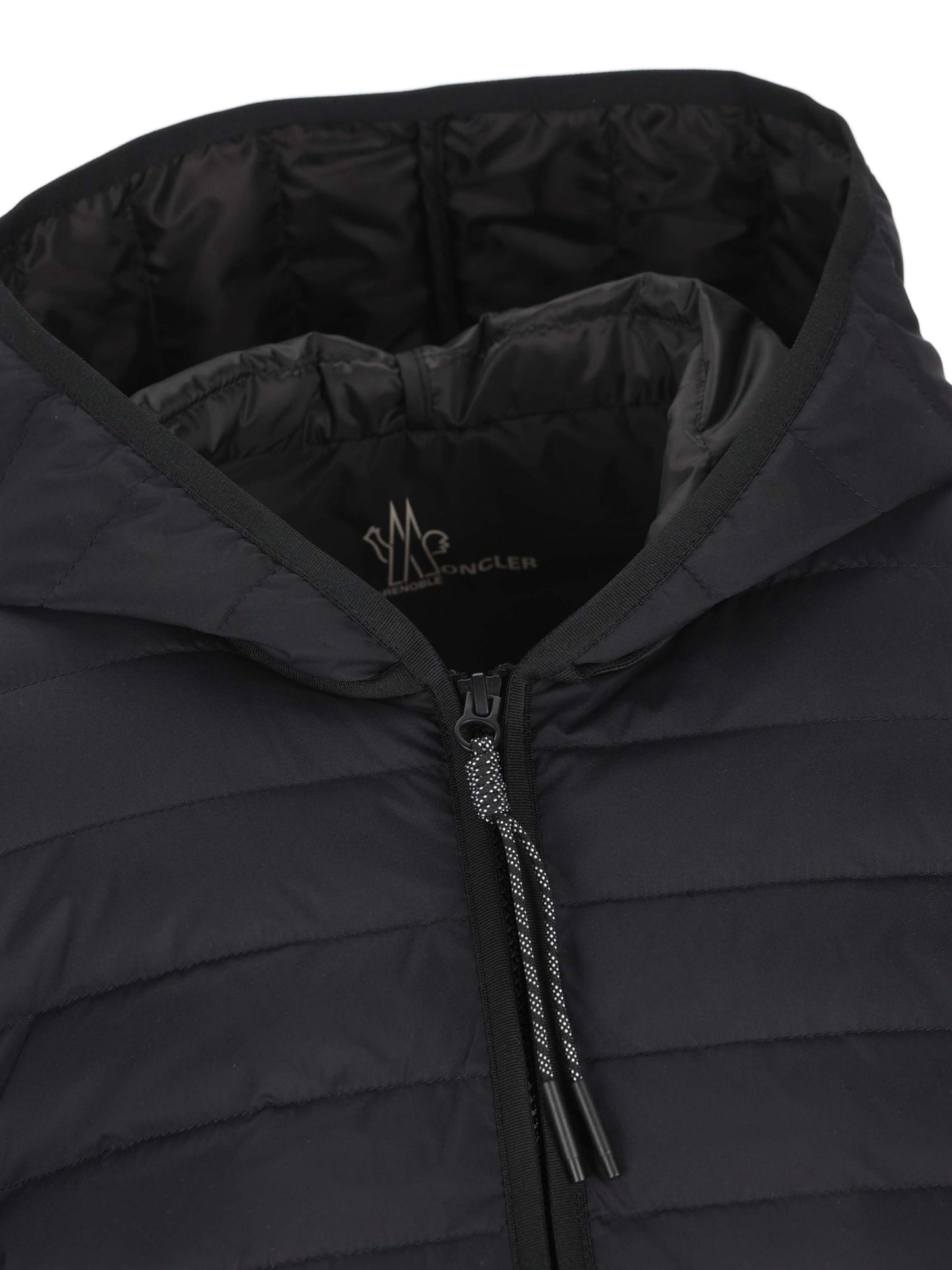 Cardigan realizzato in poliammide. W8G00003 89BC9999 MONCLER GRENOBLE 