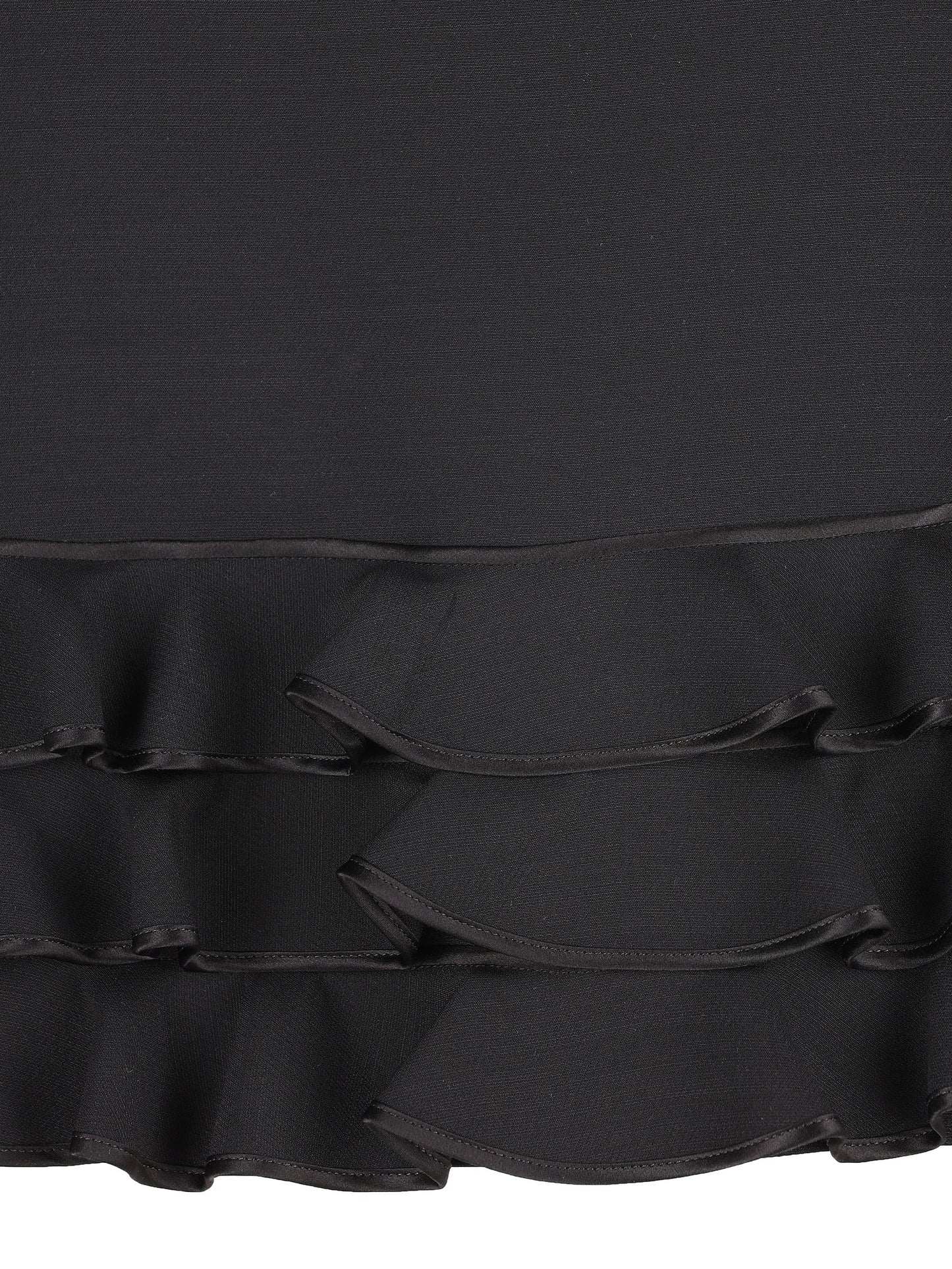 Gonna realizzata in lana vergine e seta. 8B3RAEF51CF 0NO VALENTINO GARAVANI 