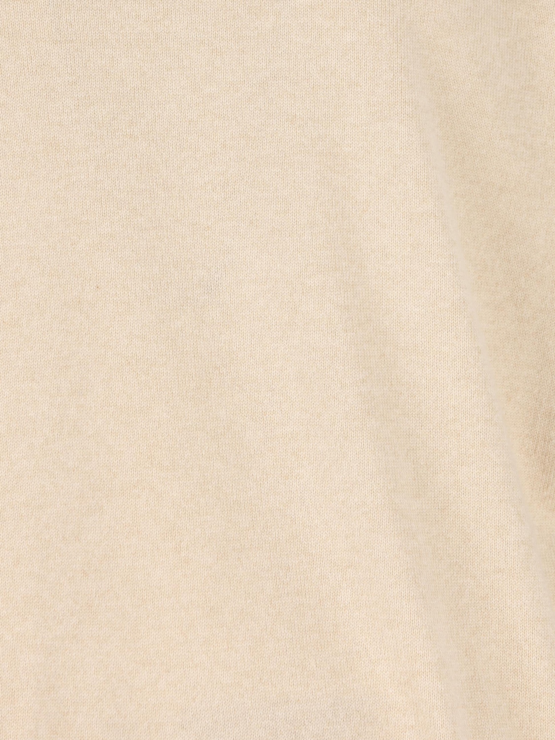 Maglia realizzata in baby cashmere. FAN1201 A001 LORO PIANA 