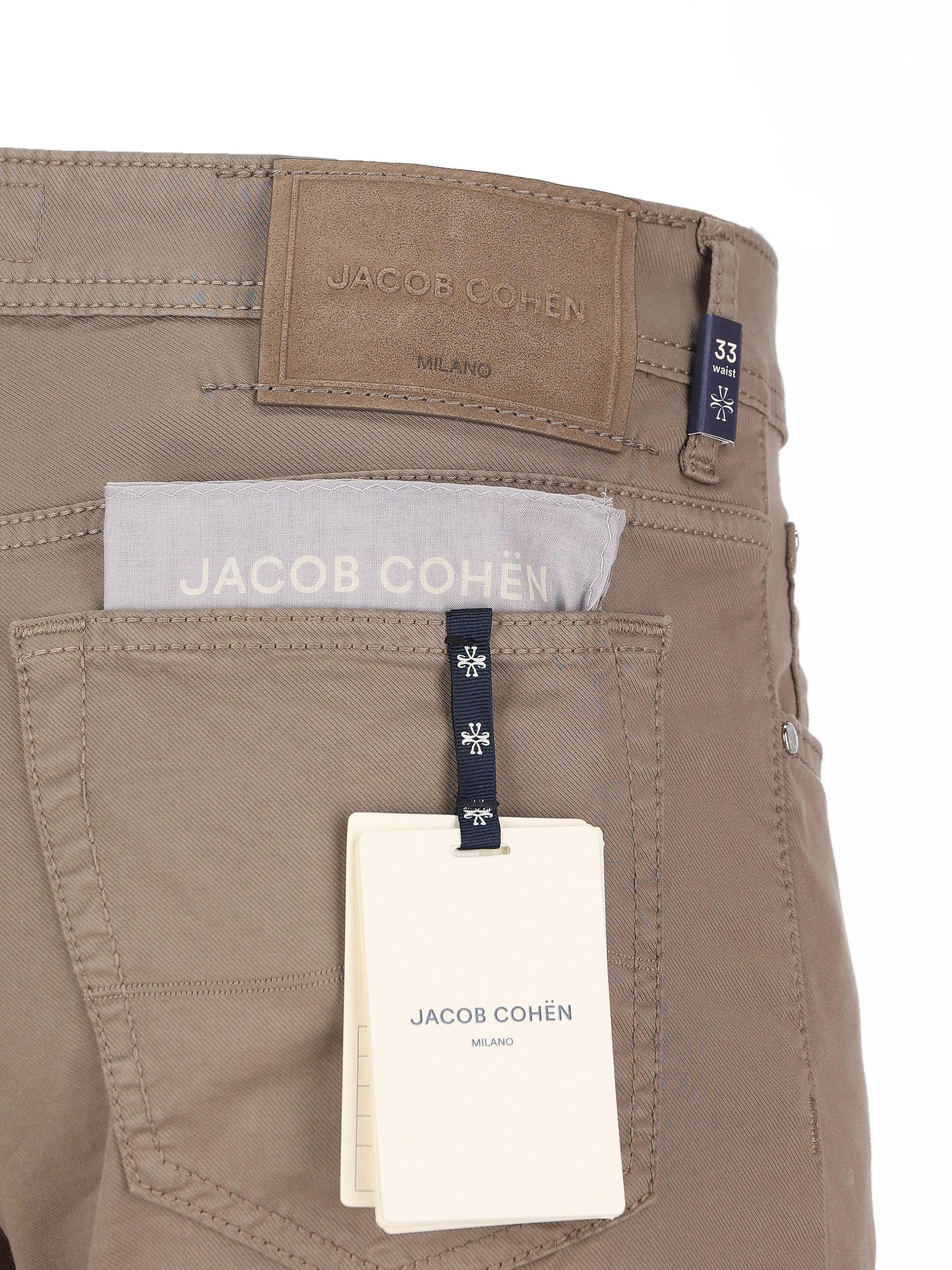 Jeans realizzati in misto cotone QE004054 S3756TRB75 JACOB COHËN 