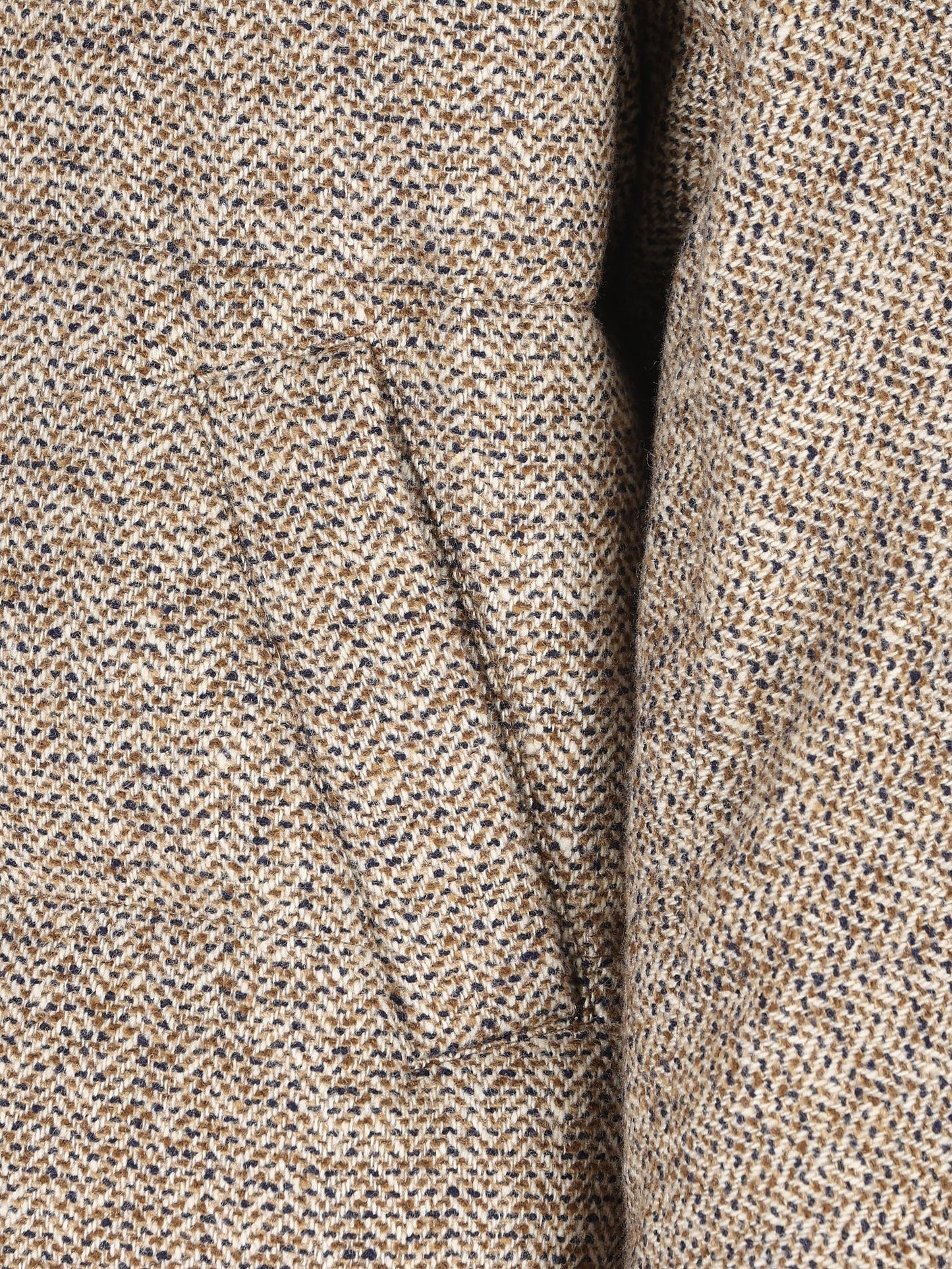 Piumino realizzato in lana e seta. MG5307729 C6286 BRUNELLO CUCINELLI 