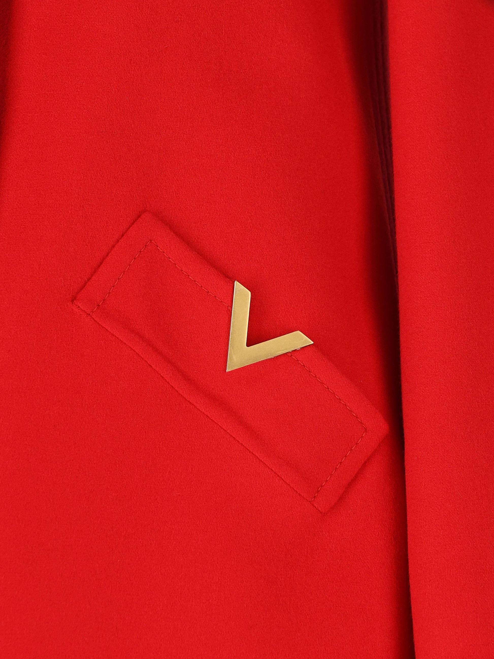 Cappotto realizzato in lana vergine e cashmere. 7B3CA7T06JA R9M VALENTINO GARAVANI 