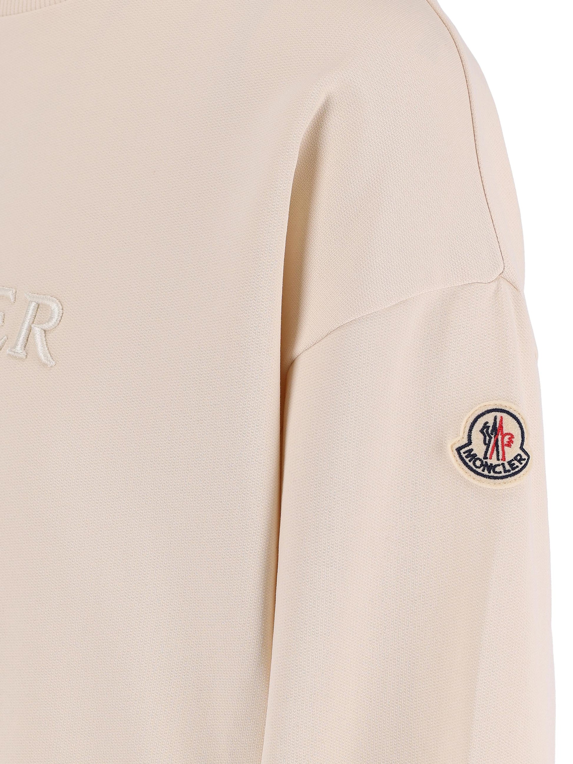 Felpa realizzata in cotone. W8G00020 89B2V034 MONCLER 