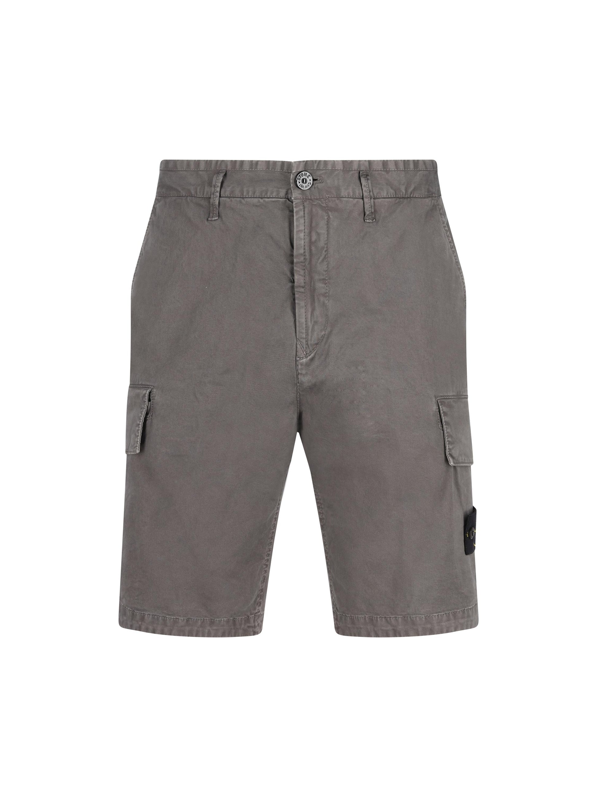 Shorts realizzati in cotone. L100018 S0004V0165 STONE ISLAND 