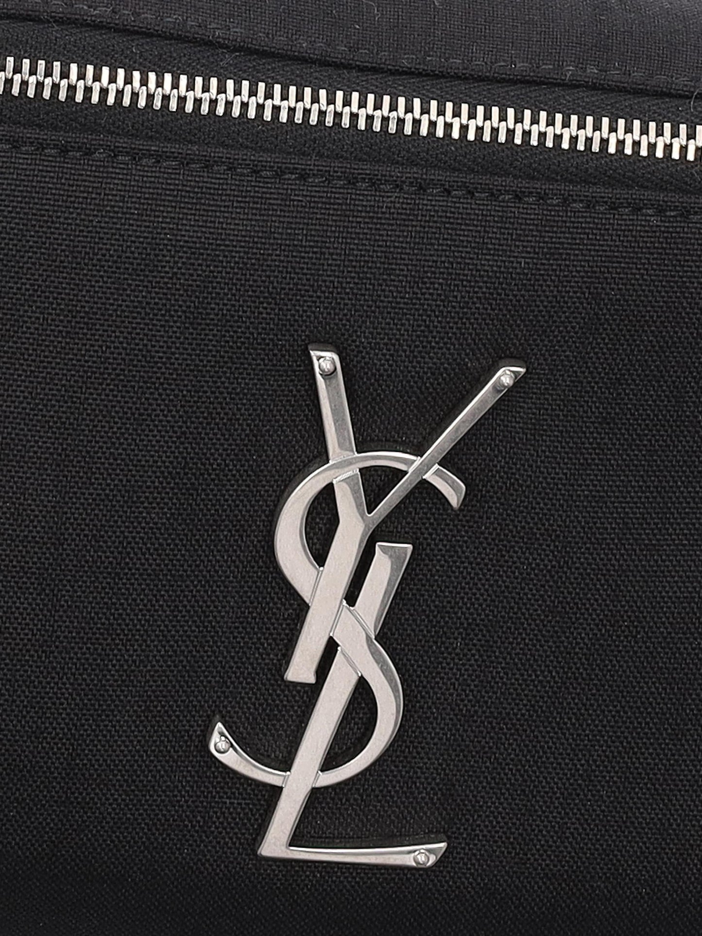  590076 GIV6E1000 SAINT LAURENT 