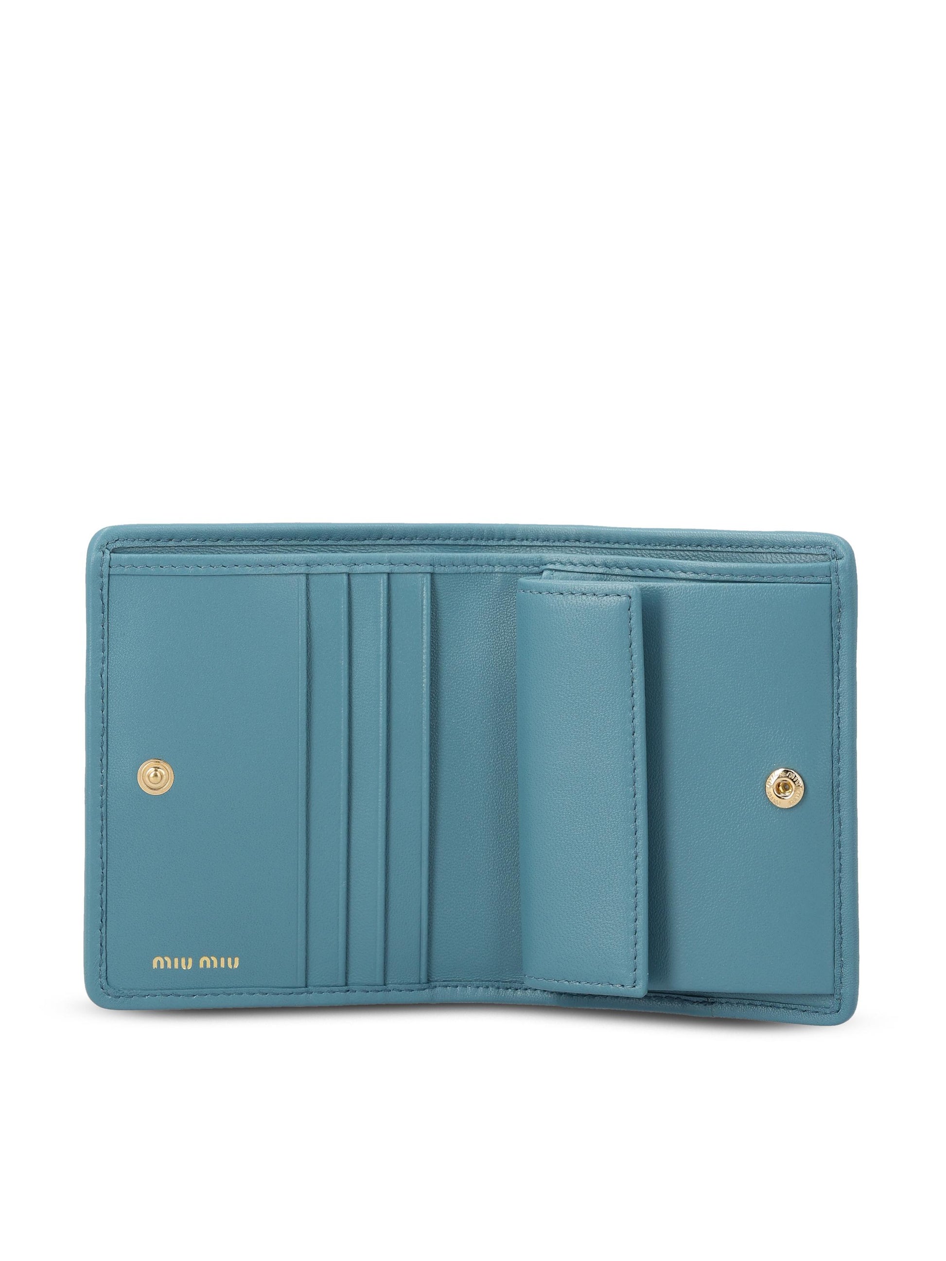 Portafoglio piccolo in nappa matelassé 5MV204 AFPPF0F16 MIU MIU 