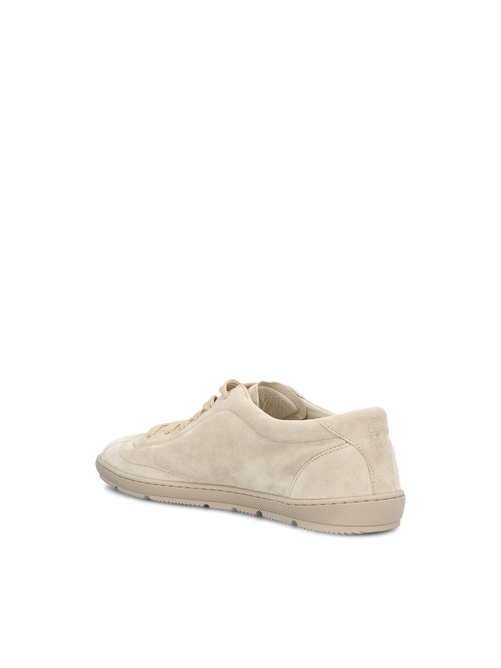 Sneakers realizzate in pelle scamosciata. MZUCAHN345 C2760 BRUNELLO CUCINELLI 